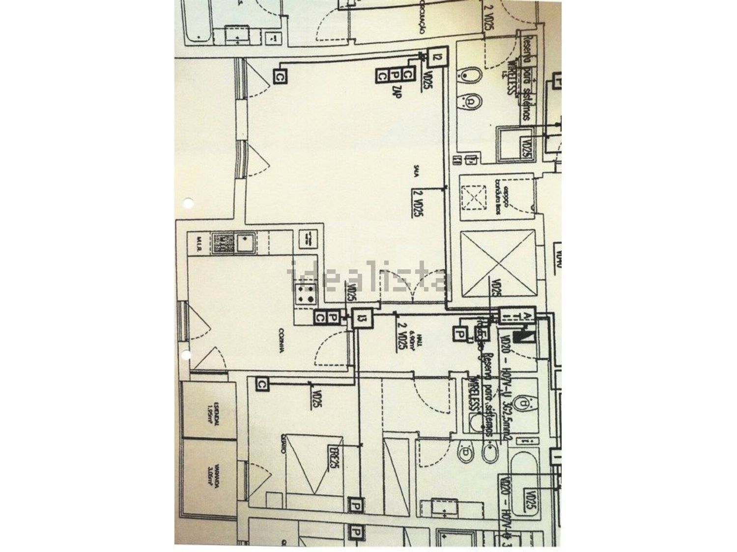 出租公寓 t1在Estrada Buraca, 17 - 平面图
