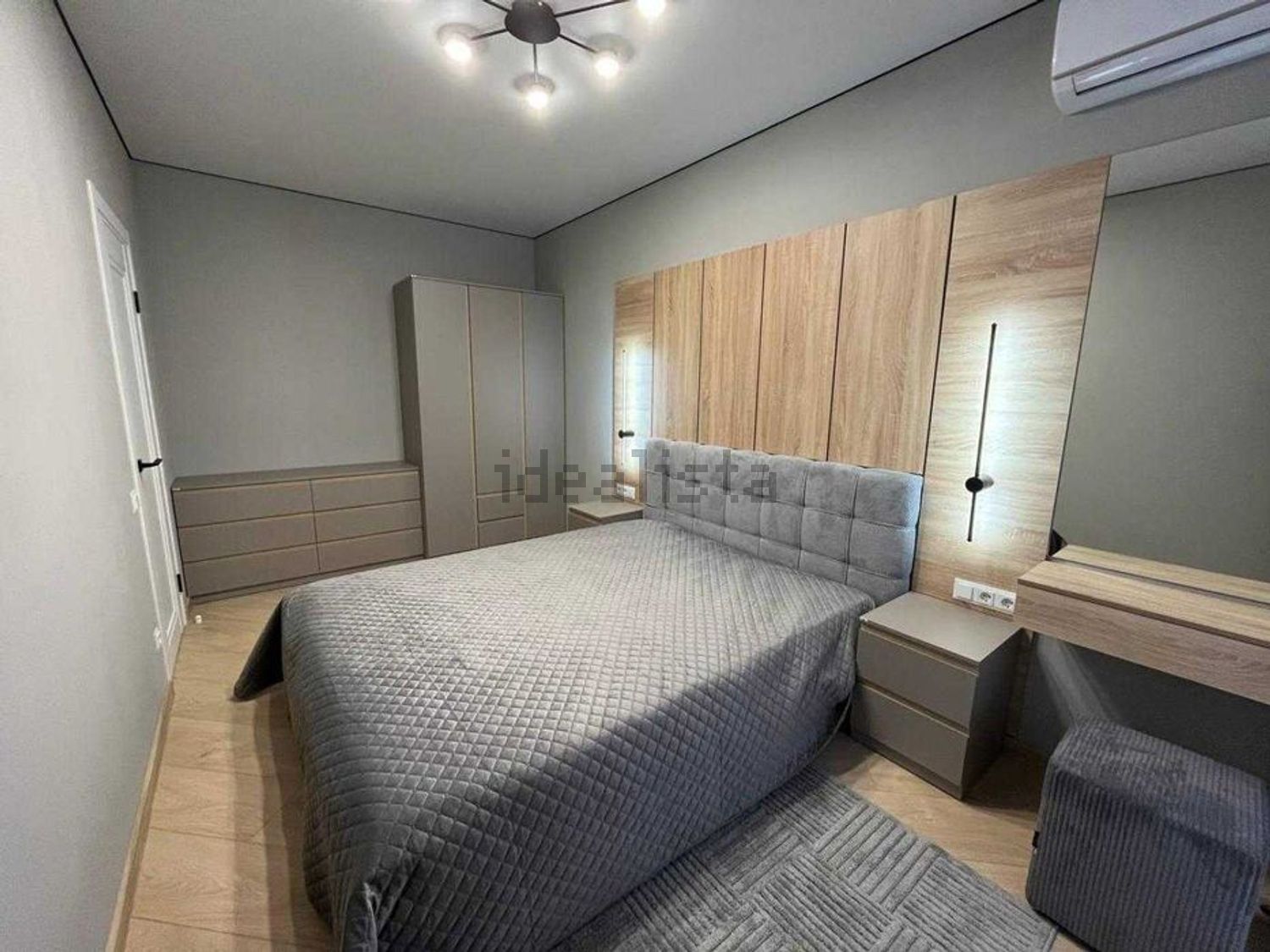 公寓 t1出售在Praceta Doutor Alberto Souto, 42 - 卧室