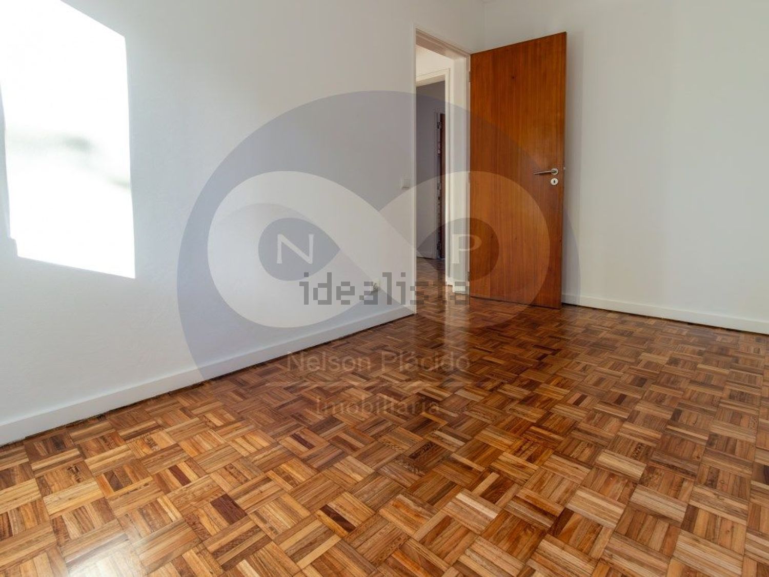 出租公寓 t3在Rua Pedro Galego - 卧室