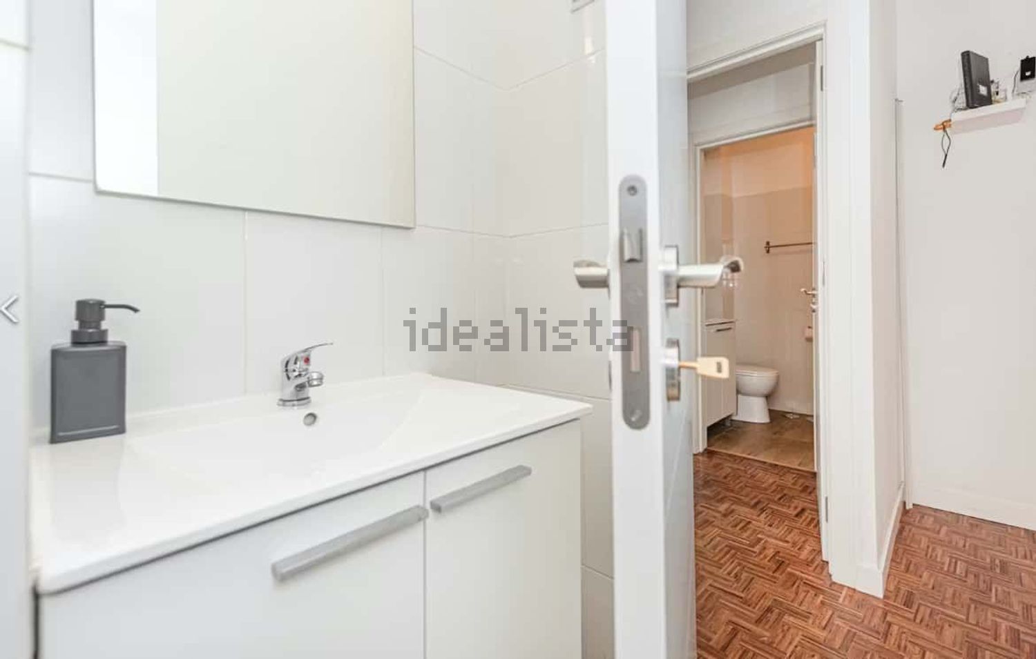 出租房间在 Prazeres - Maria Pia - 卫生间