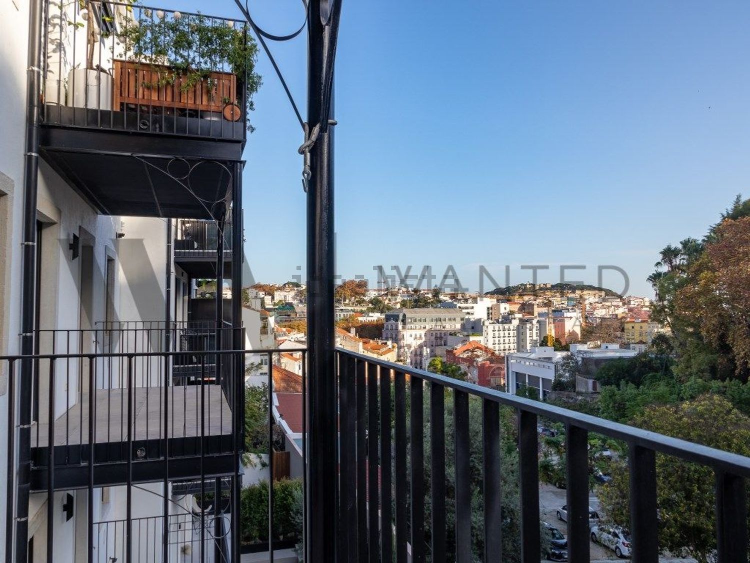 出租公寓 t2在 Av. da Liberdade - Marquês de Pombal - 露台
