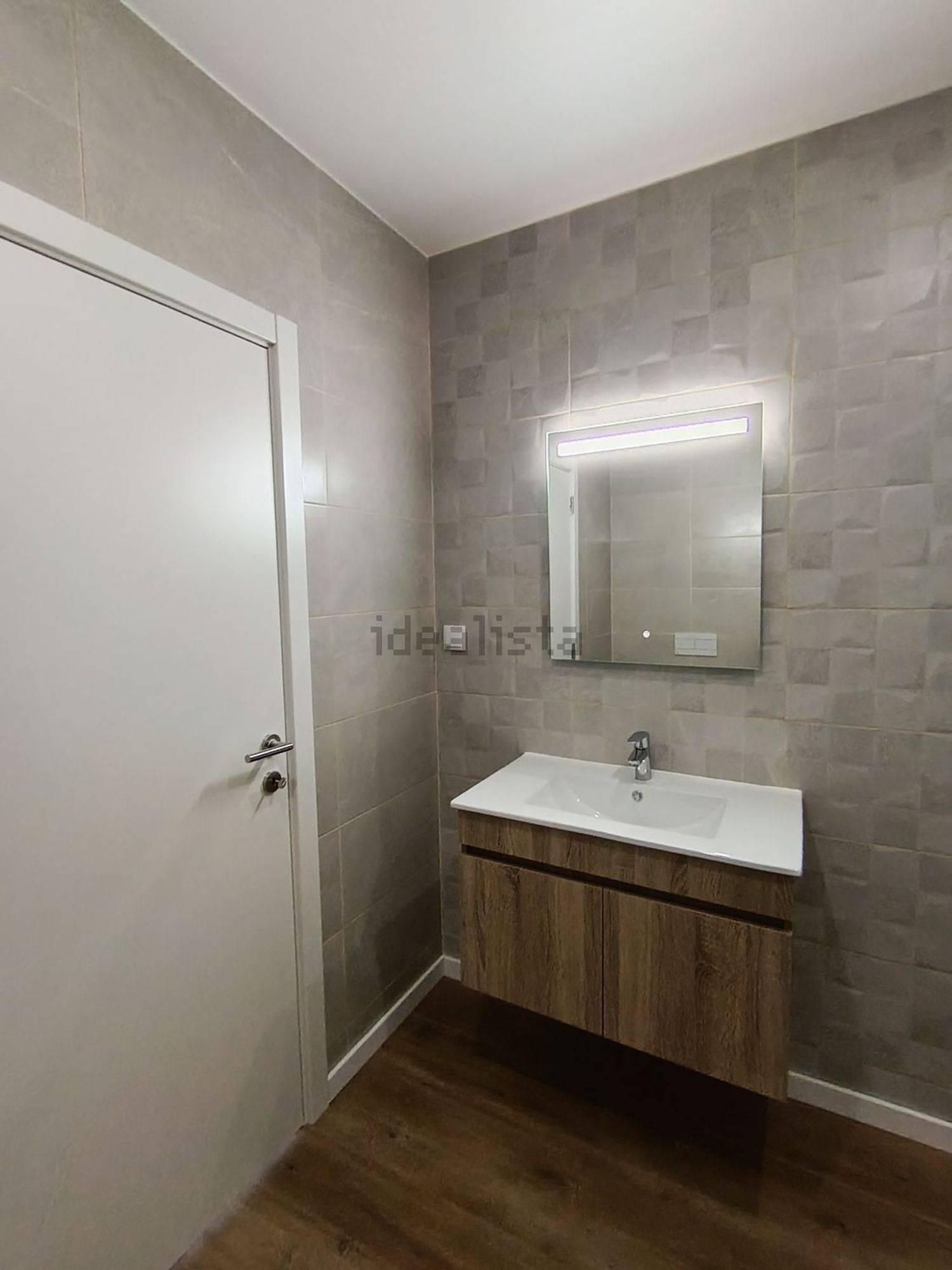 公寓 t2出售在Rua Camb les Bains, 7 - 卫生间