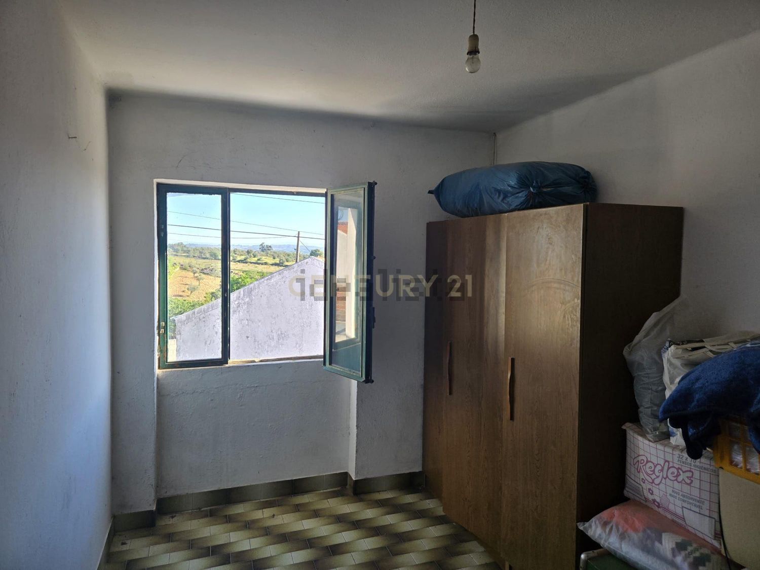 联排别墅出售在Rua Marquês dos Santos Sebastião, 11 - 卧室