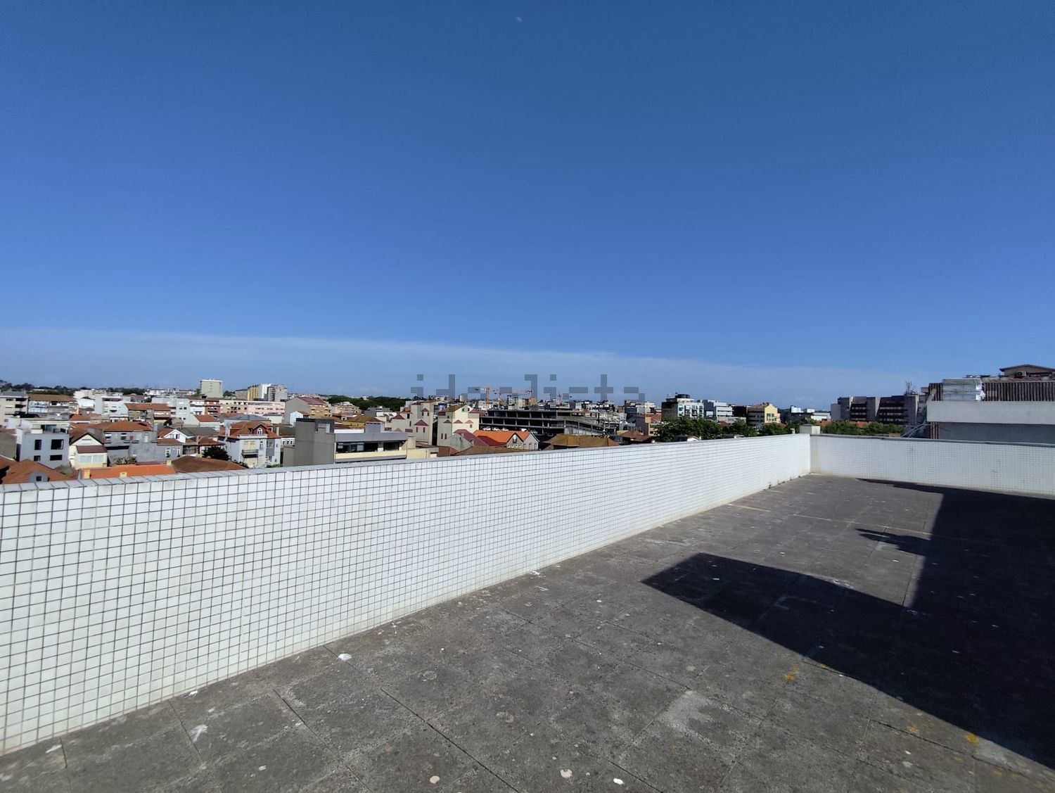 出租公寓 t2在Avenida Serpa Pinto s/n - 视线