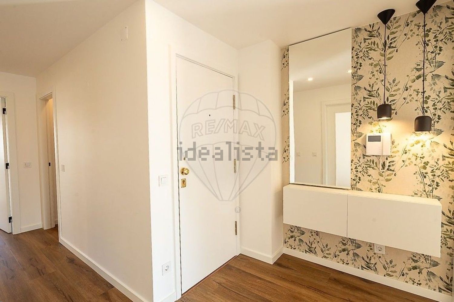 公寓 t2出售在Rua Augusto Marques Bom, 112 - 前厅