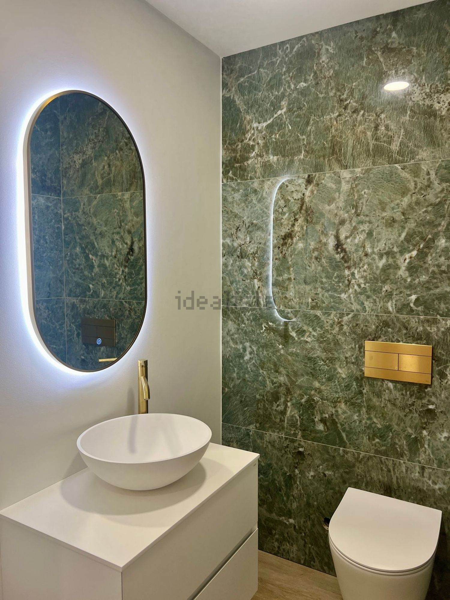 公寓 t3出售在Avenida Doutor António Silva Marques, 10 - 卫生间