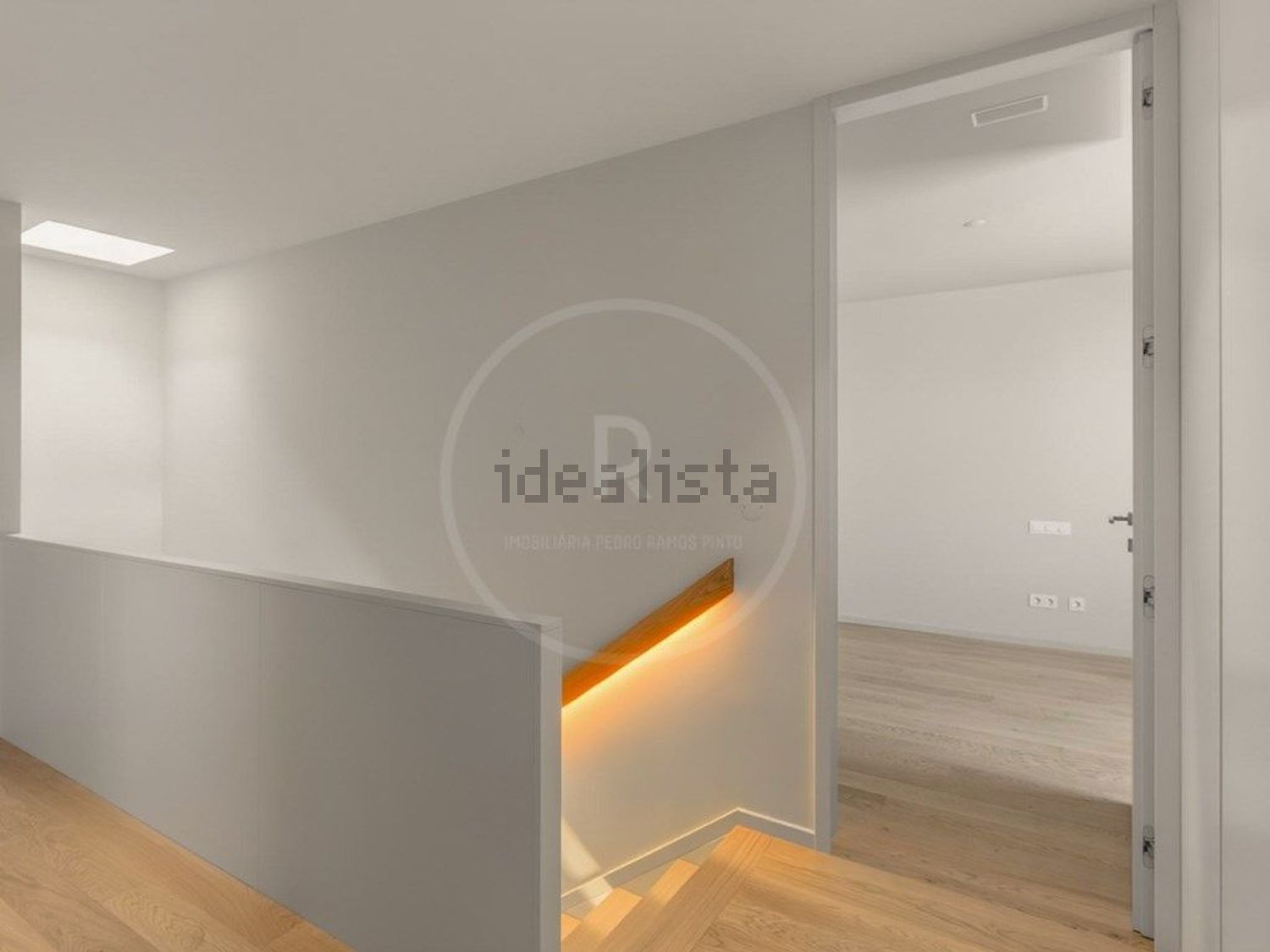 出租小楼房或独栋别墅在 Cooperativa dos Arquitectos - Fonte da Moura - Pedra Verde - 照片