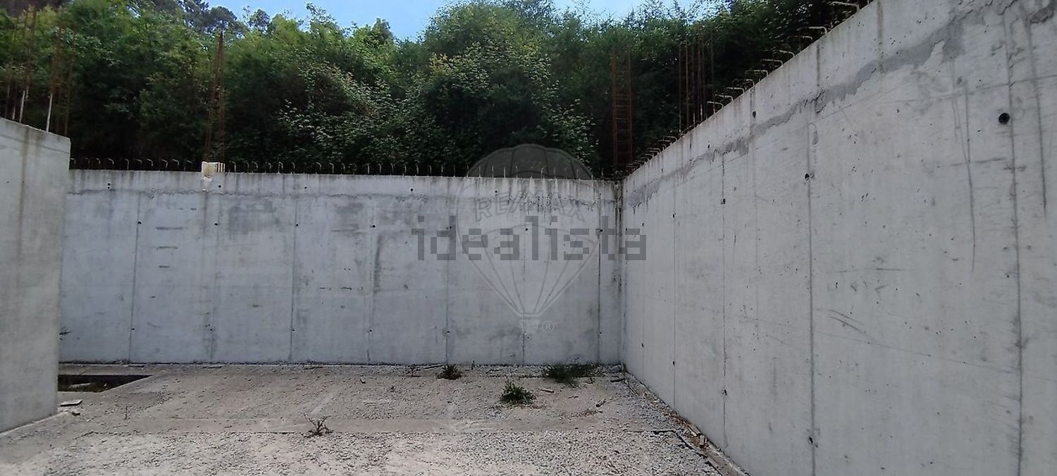 小楼房或独栋别墅出售在Rua de Santa Cruz - 花园