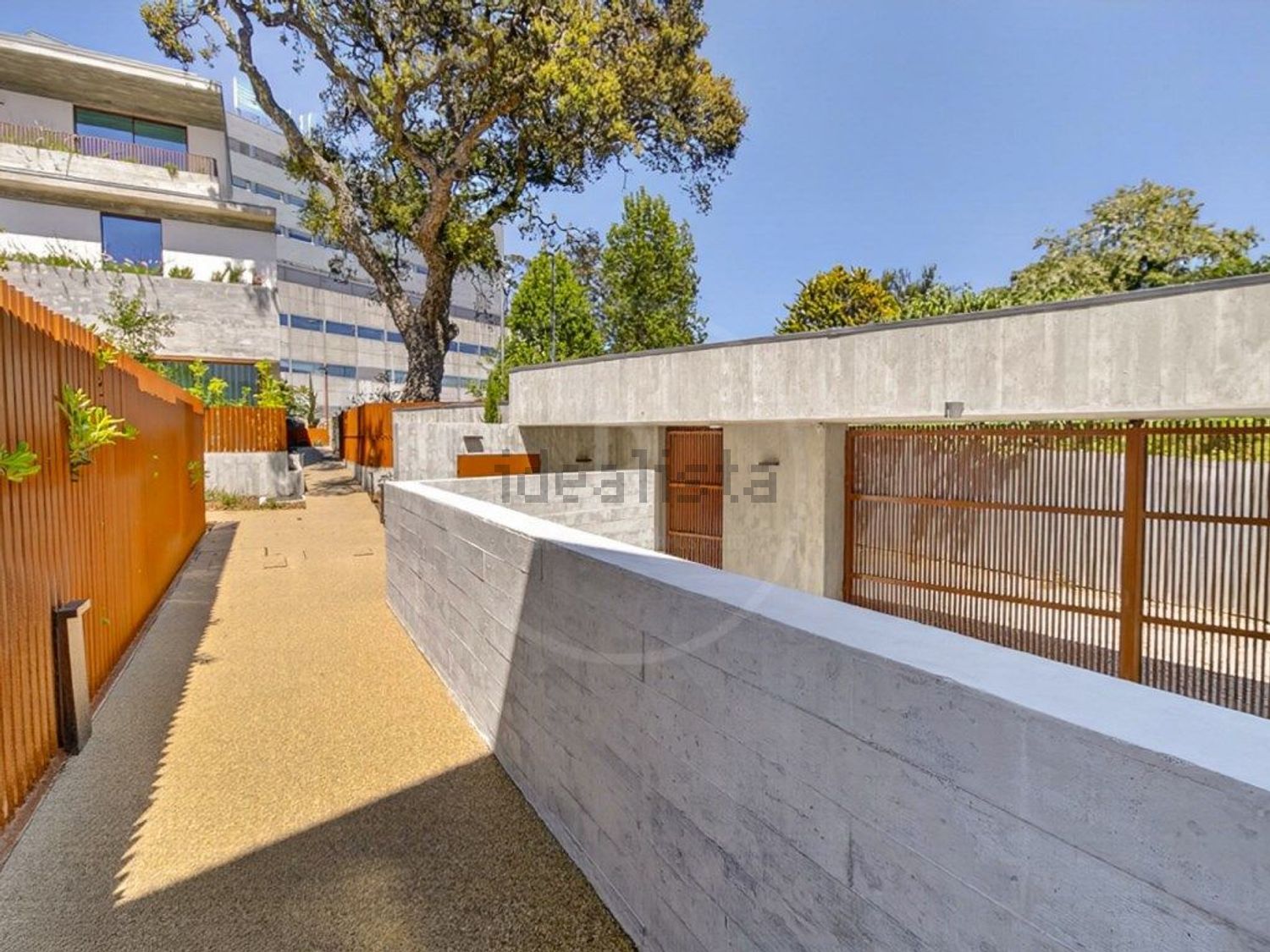 出租小楼房或独栋别墅在 Cooperativa dos Arquitectos - Fonte da Moura - Pedra Verde - 游泳池