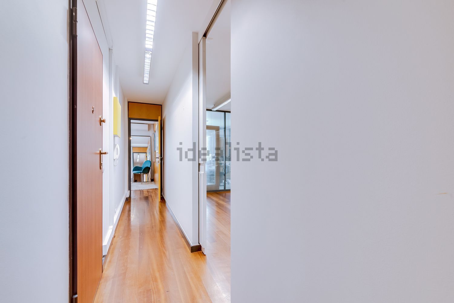 公寓 t2出售在Rua Doutor Justino Cumano, 9 - 前厅