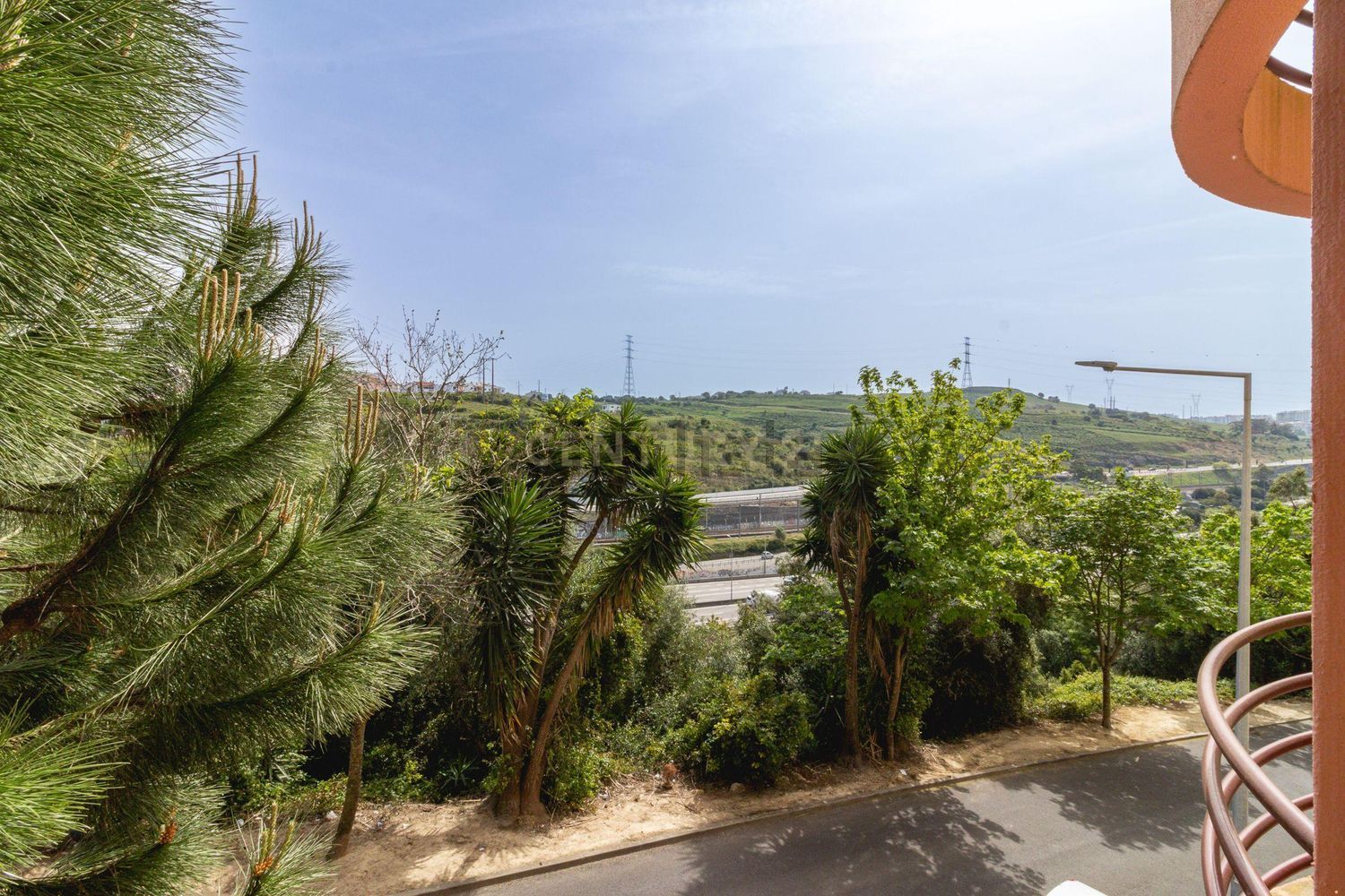公寓 t2出售在Avenida Cidade de Lisboa, 68 - 花园