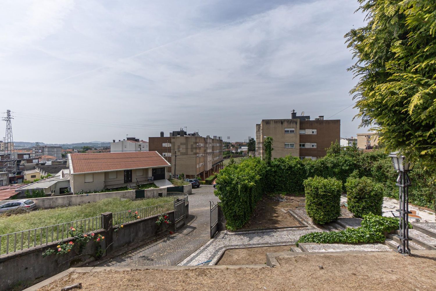 小楼房或独栋别墅出售在Rua de Além do Rio, 156 - 照片