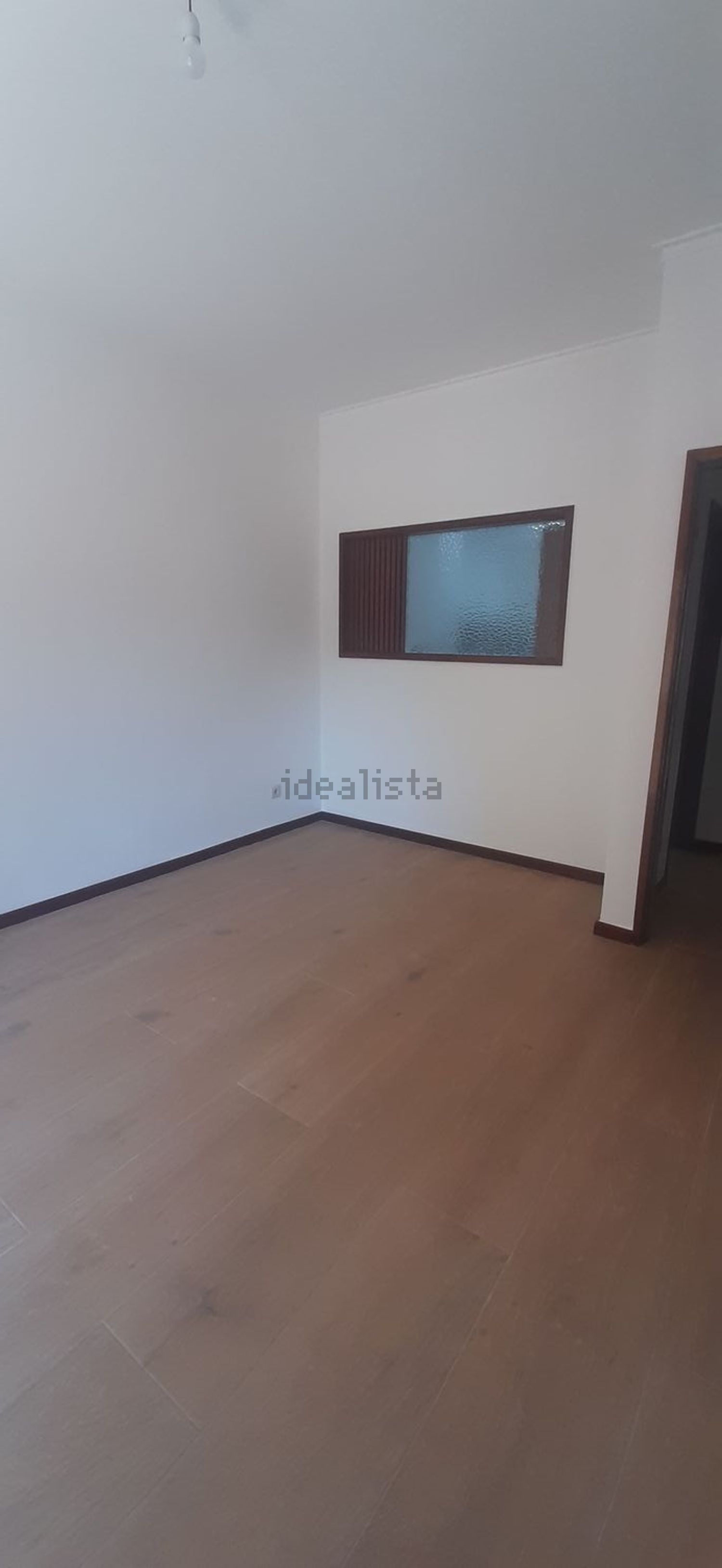 出租公寓 t1在Rua Engenheiro Guilherme Bonfim Barreiros - 餐厅