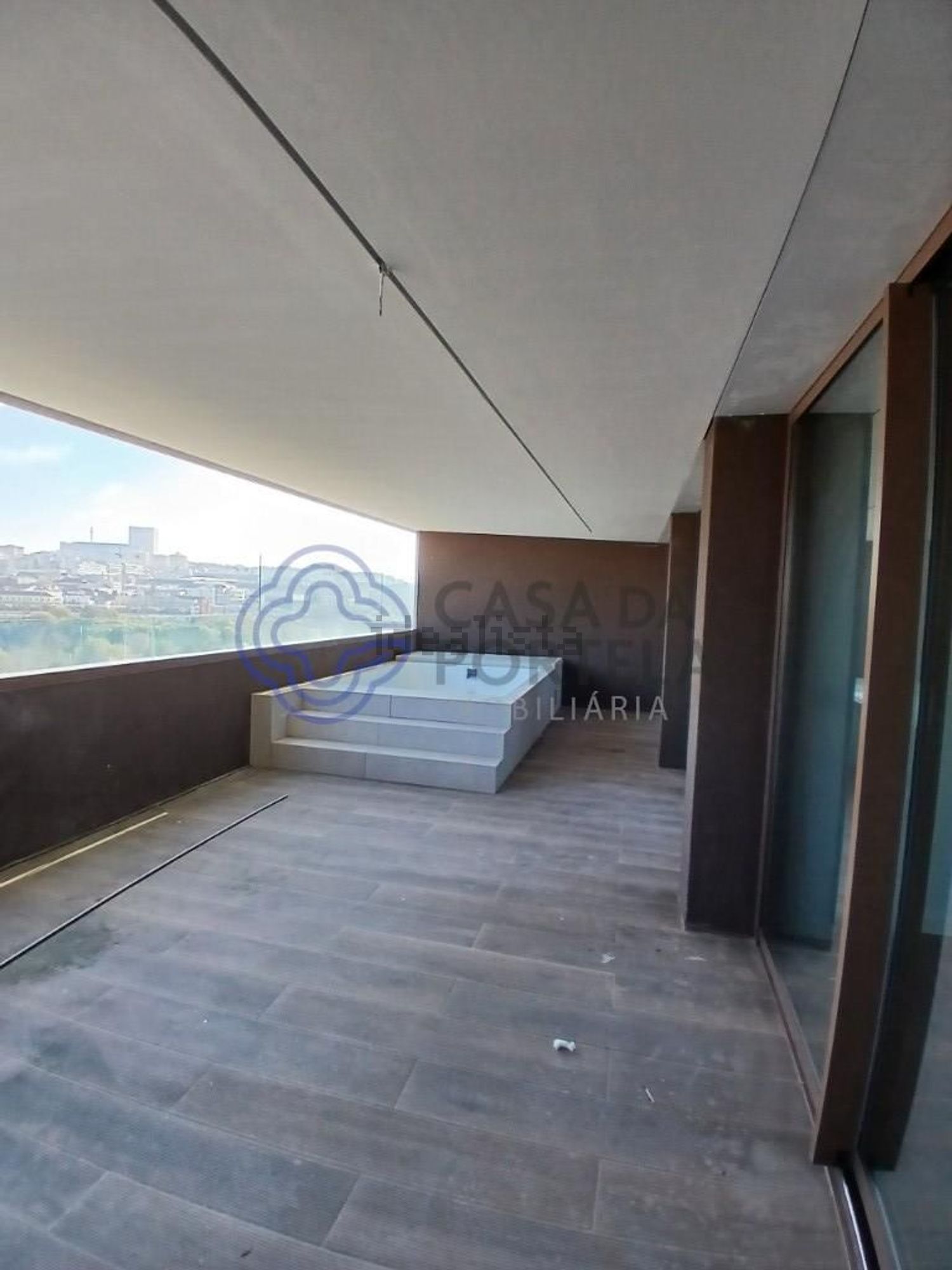 公寓 t2出售在Rua Amorim da Costa, 151 - 阳台