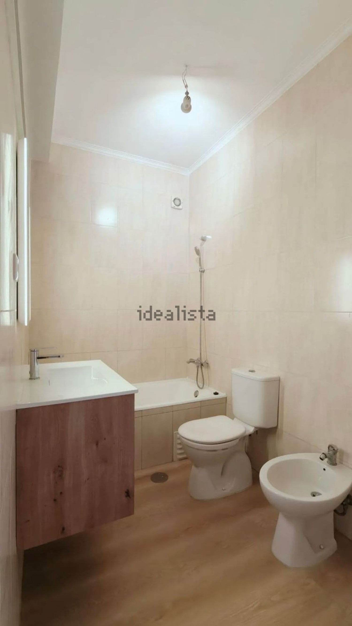 出租公寓 t3在Avenida da Boavista, 713 - 卫生间