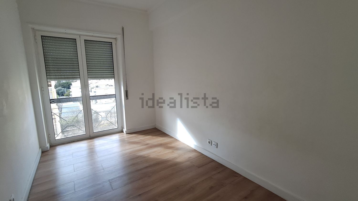 出租公寓 t2在Rua da Quinta das Palmeiras, 45 - 卧室
