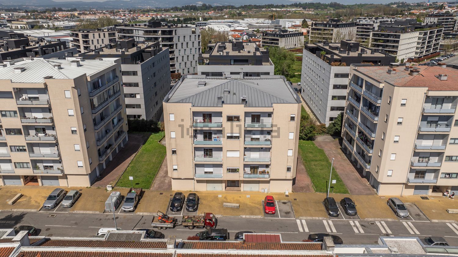 公寓 t3出售在Rua São Salvador de Montélios, 4 RuaSSalvadordeMontliosloteE - 视线