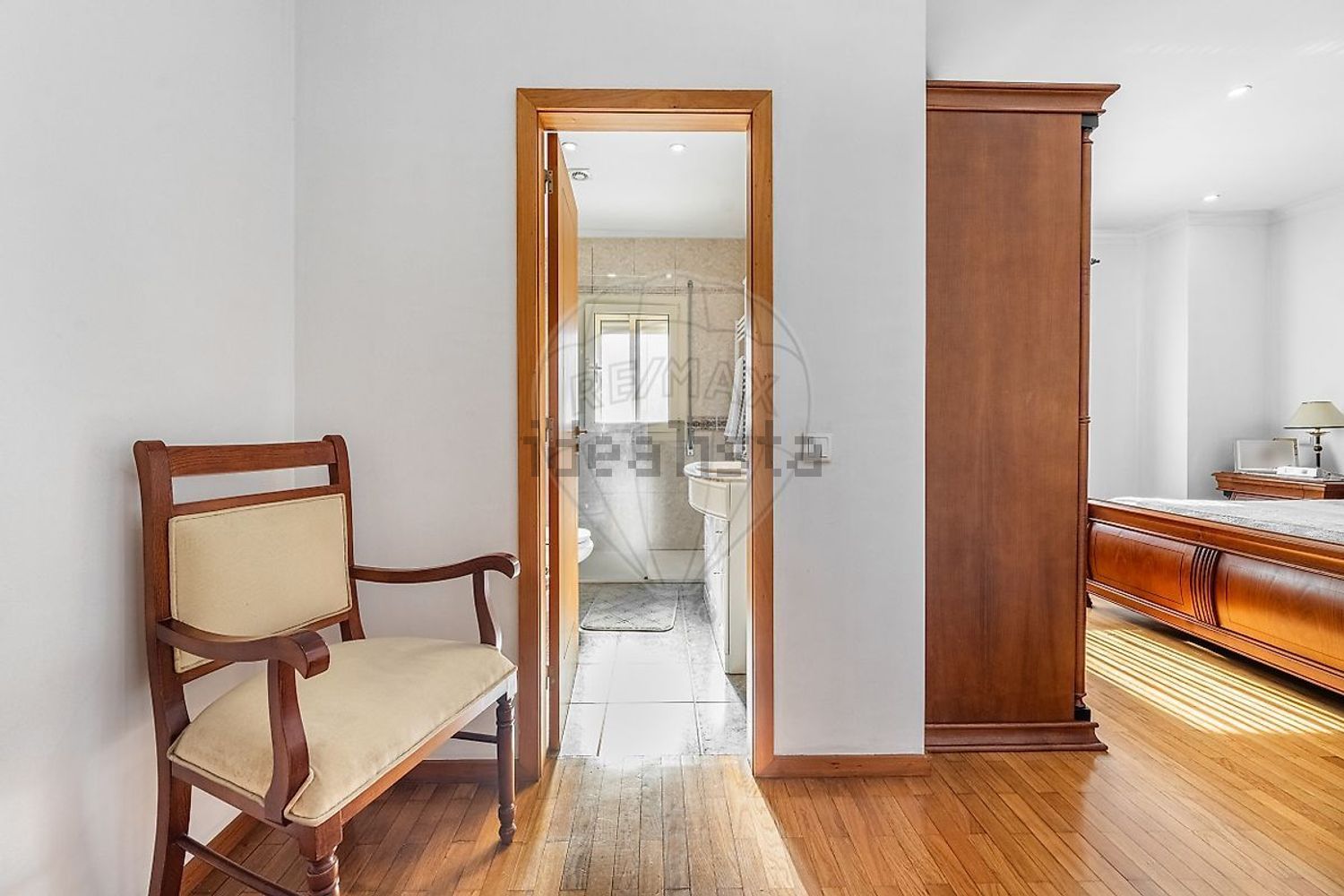 小楼房或独栋别墅出售在Rua Alberto Fernandes, 208 - 过道