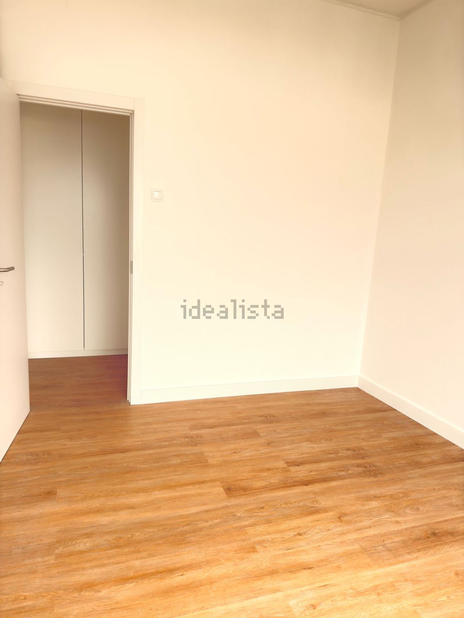 公寓 t1出售在Avenida 5 de Outubro, 40 - 居住
