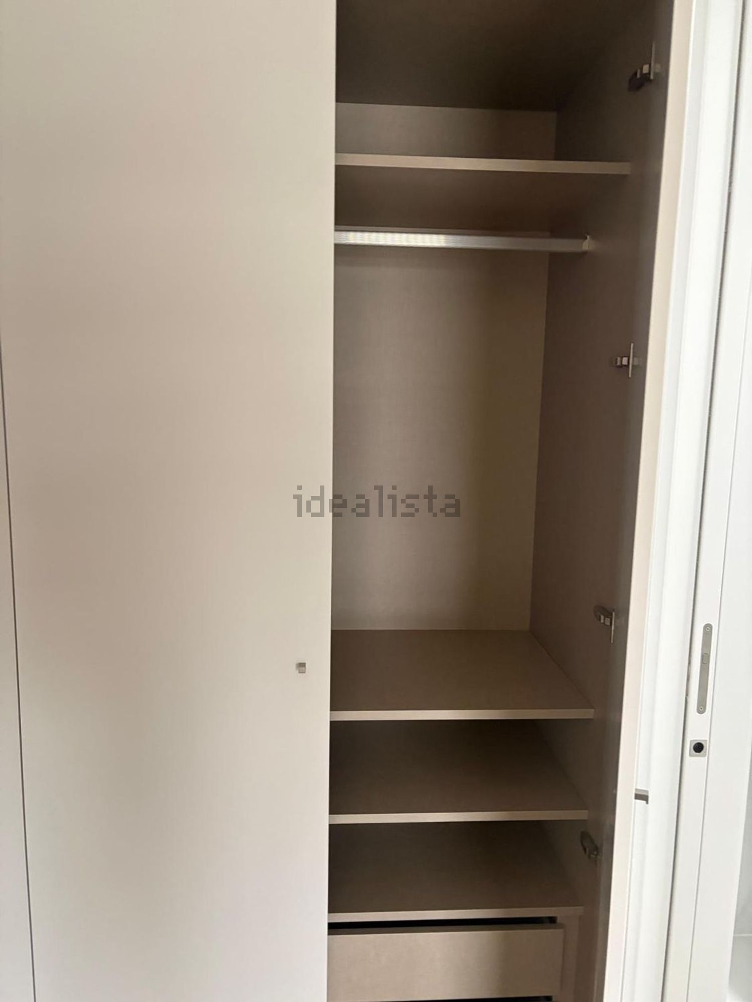 出租公寓 t2在Alameda António Gonçalves de Castro - 试衣间