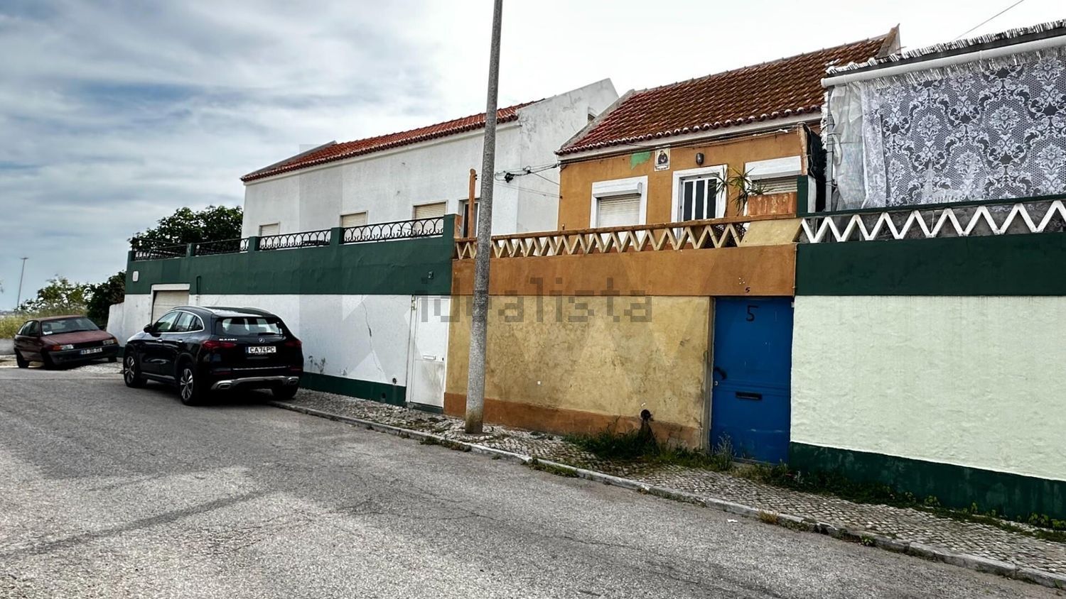 小楼房或别墅出售在 Bairro da Conceição - Bairro Santo Nicolau - 视线