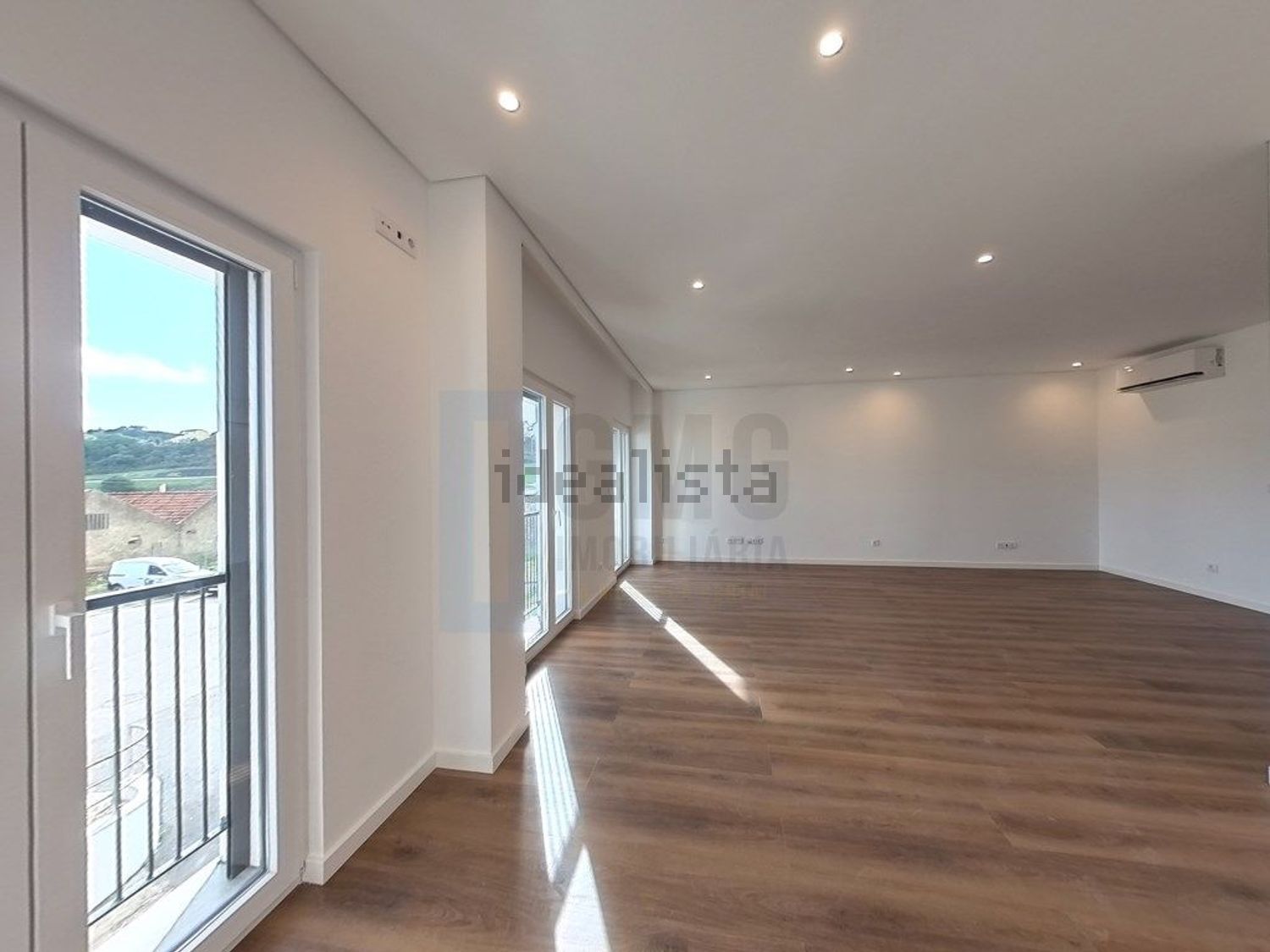 公寓 t3出售在Rua Coronel João Brás de Oliveira, 133 - 客厅