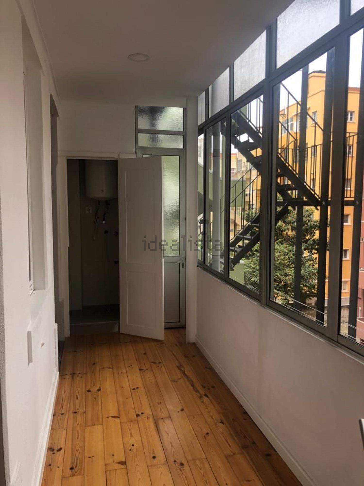 出租公寓 t2在Avenida Almirante Reis, 190 - 露台