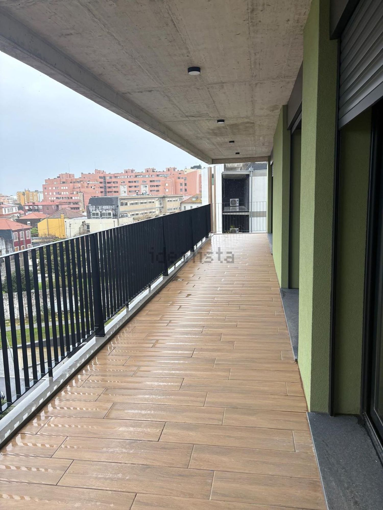 出租公寓 t2在Alameda António Gonçalves de Castro - 露台