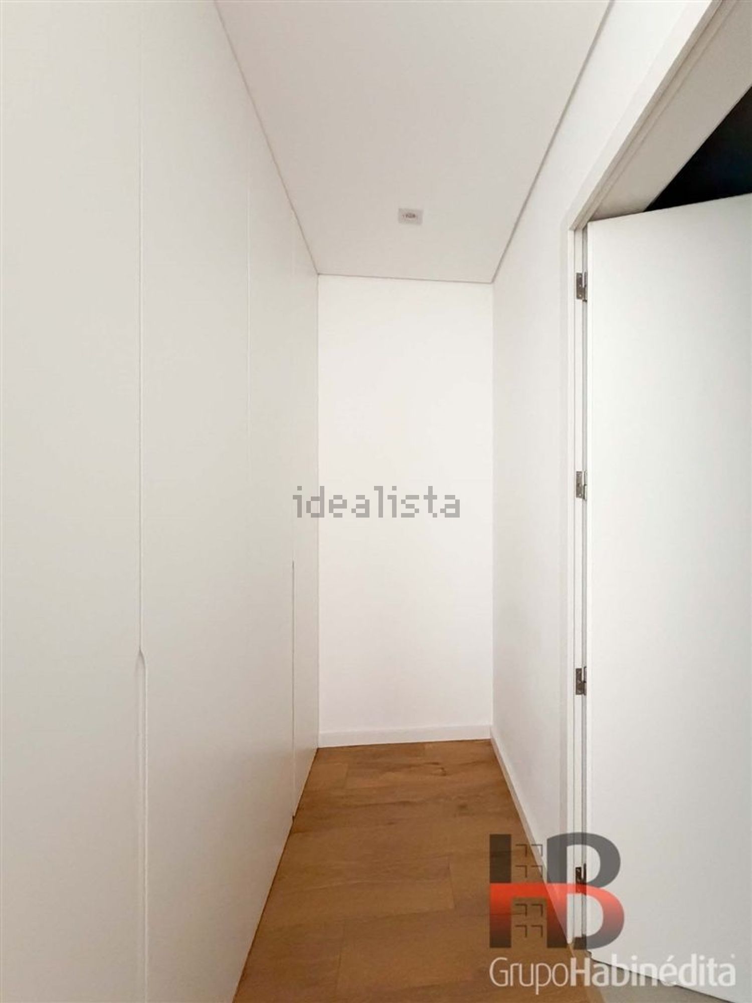 出租公寓 t2在 Hospital São João - Pólo Universitário - 试衣间