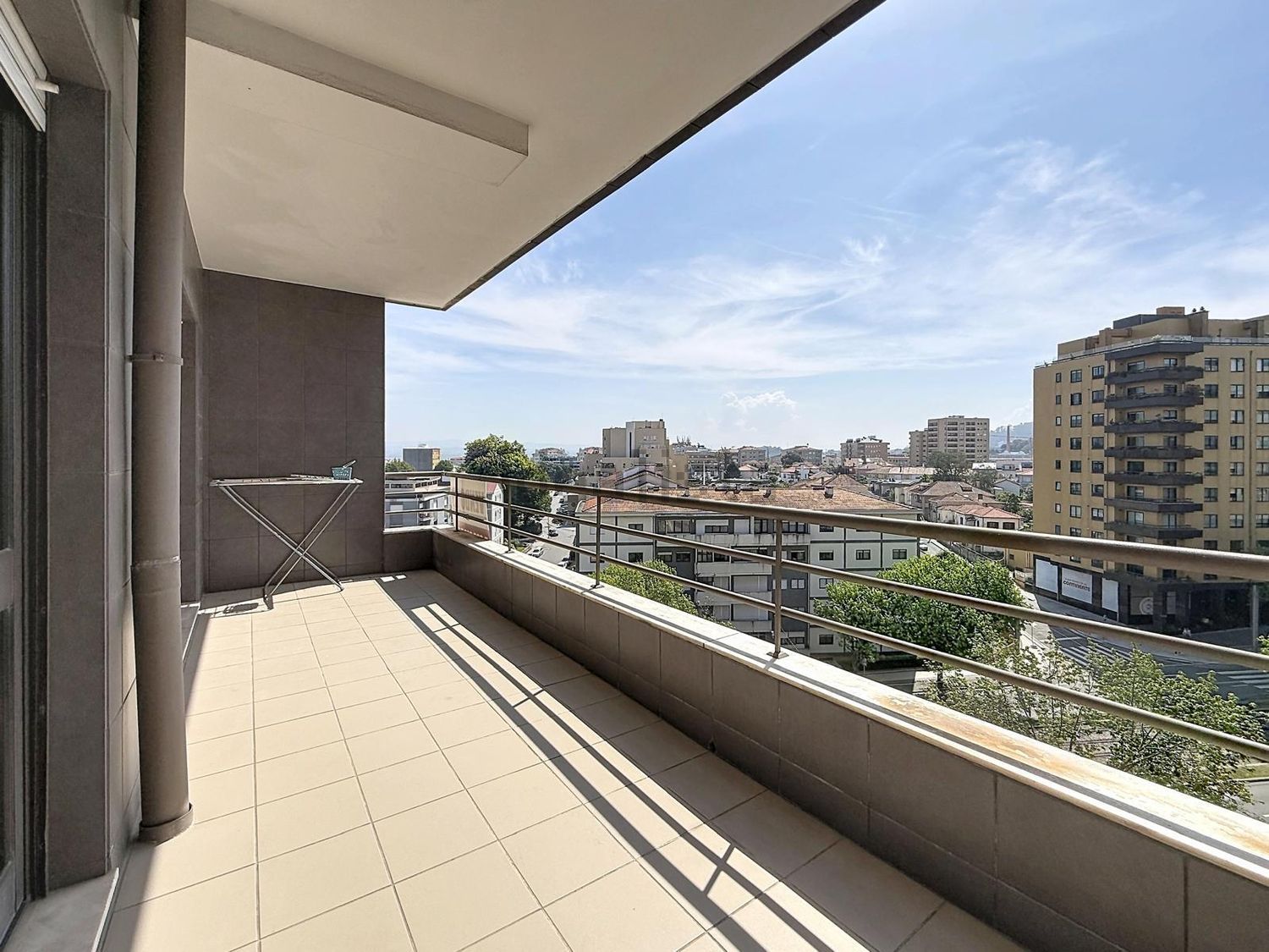 公寓 t3出售在Rua do Agueiro, 342 - 阳台