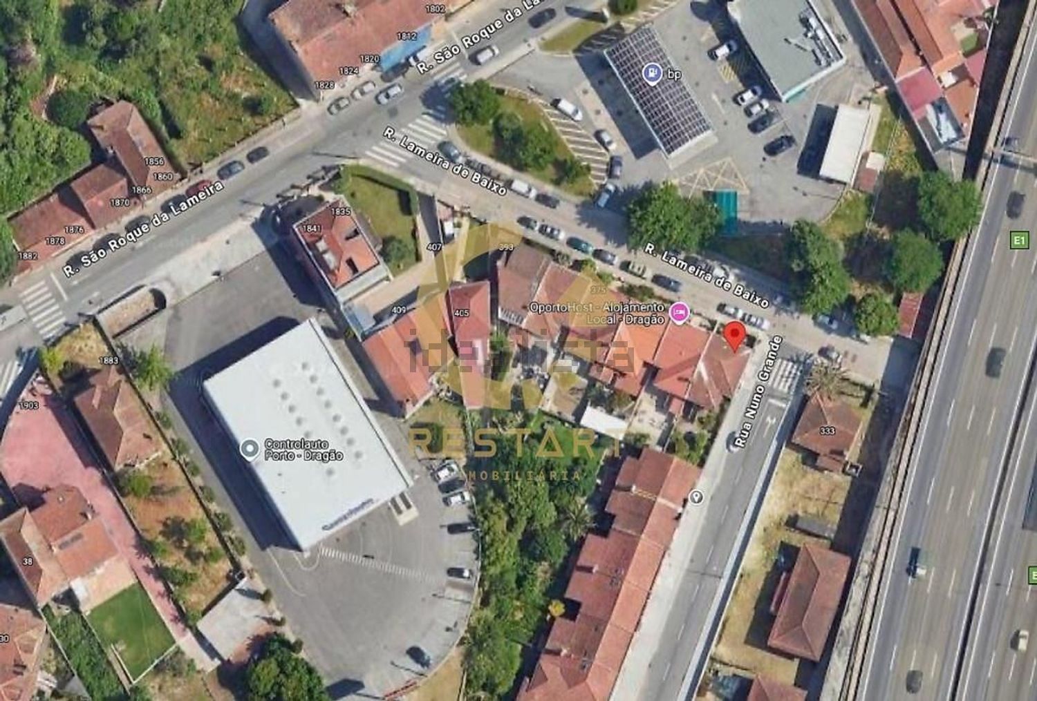 联排别墅出售在Rua Lameira de Baixo, 355 - 照片