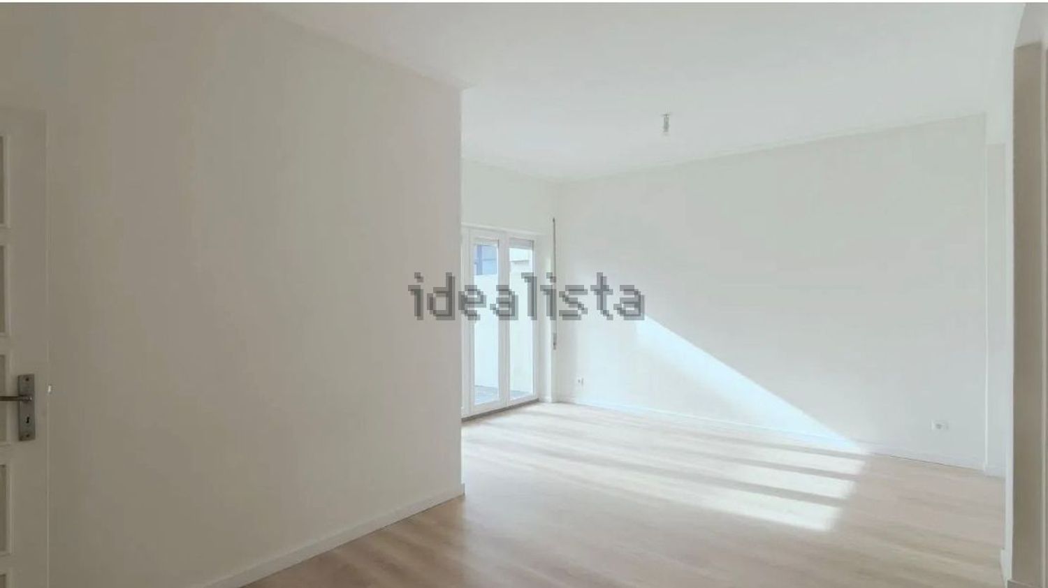出租公寓 t3在Avenida da Boavista, 713 - 居住