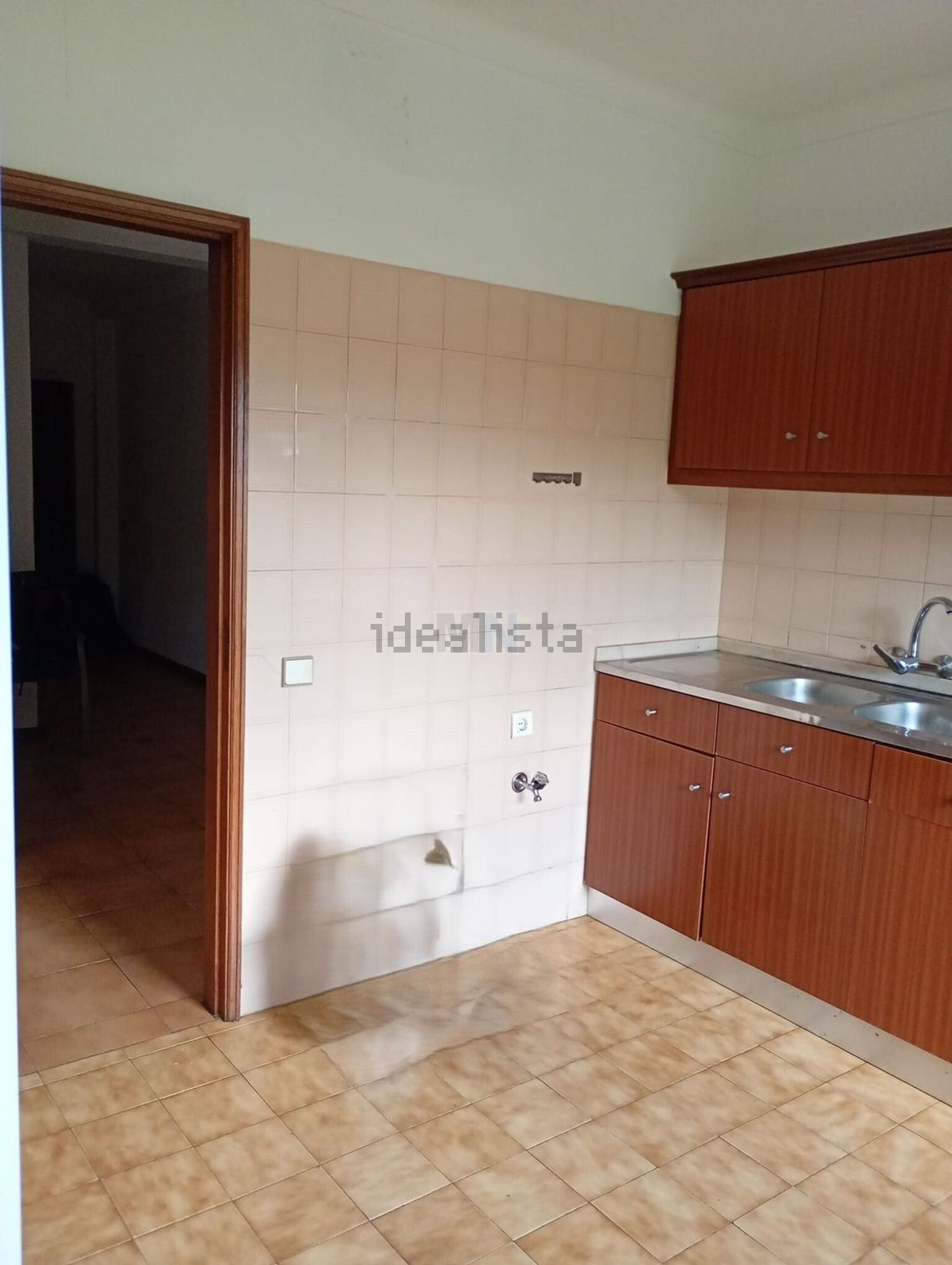 出租公寓 t3在 Oliveira do Hospital e São Paio de Gramaços - 厨房