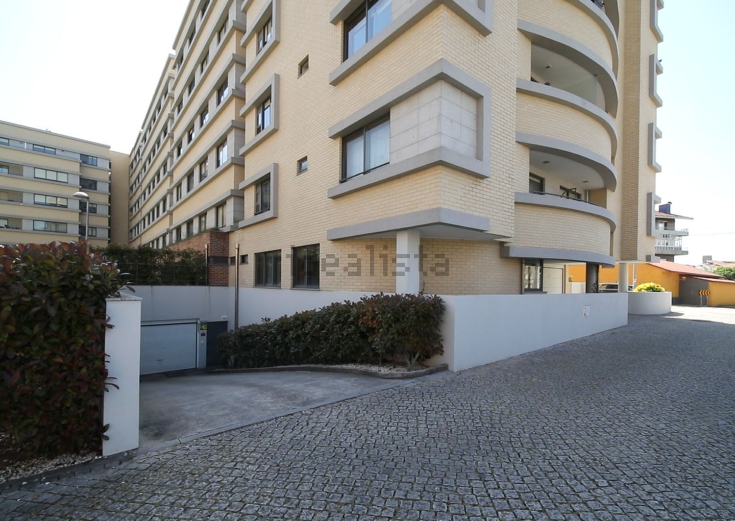 出租公寓 t2在Rua Senhora do Porto, 505 - 外立面