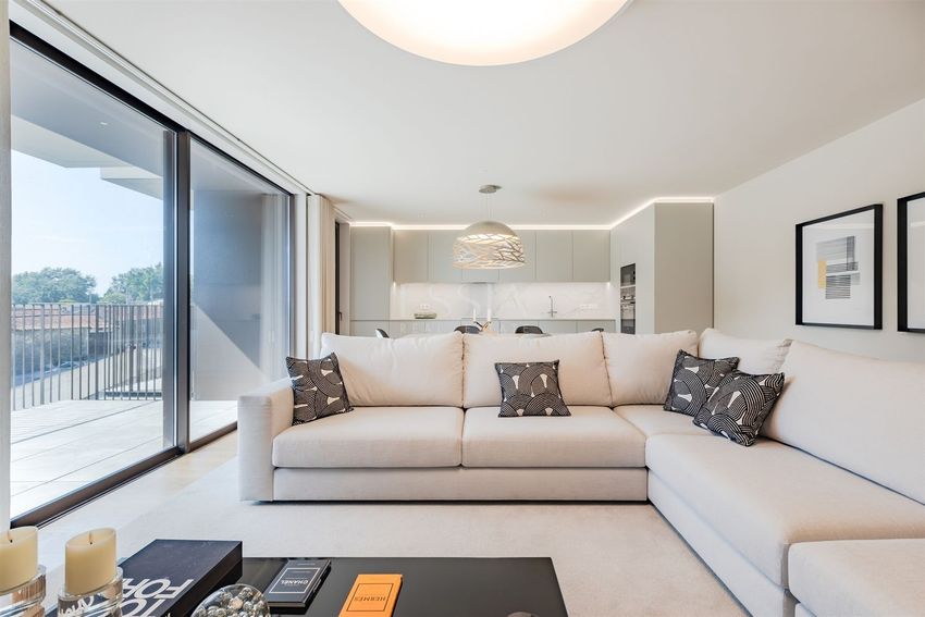 公寓 t4出售在Alameda Jardins da Arrábida