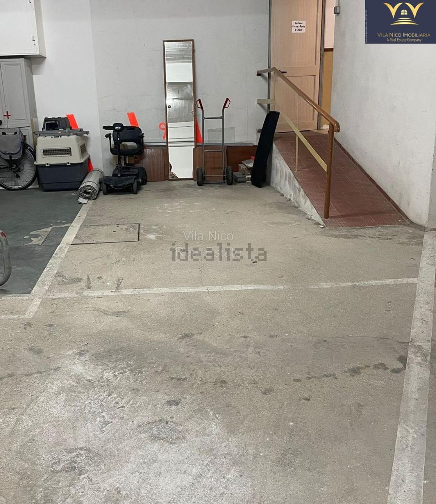 公寓 t2出售在Rua da Quinta do Bispo, 3 - 停车位