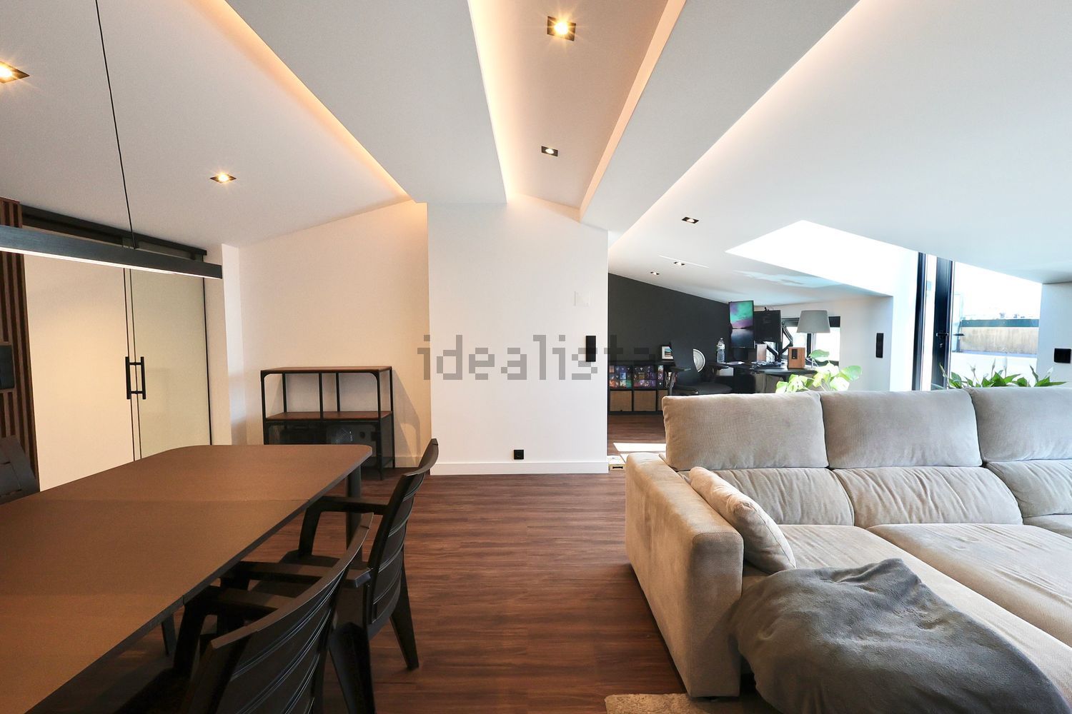 公寓 t4出售在Rua da Lagoa, 1364 - 客厅