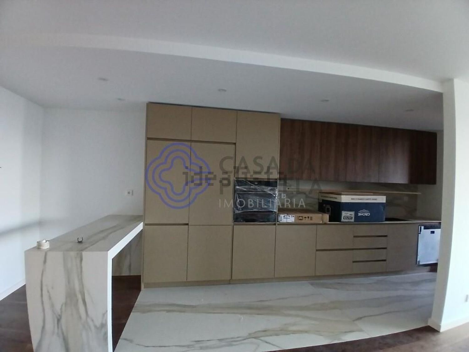 公寓 t2出售在Rua Amorim da Costa, 151 - 厨房