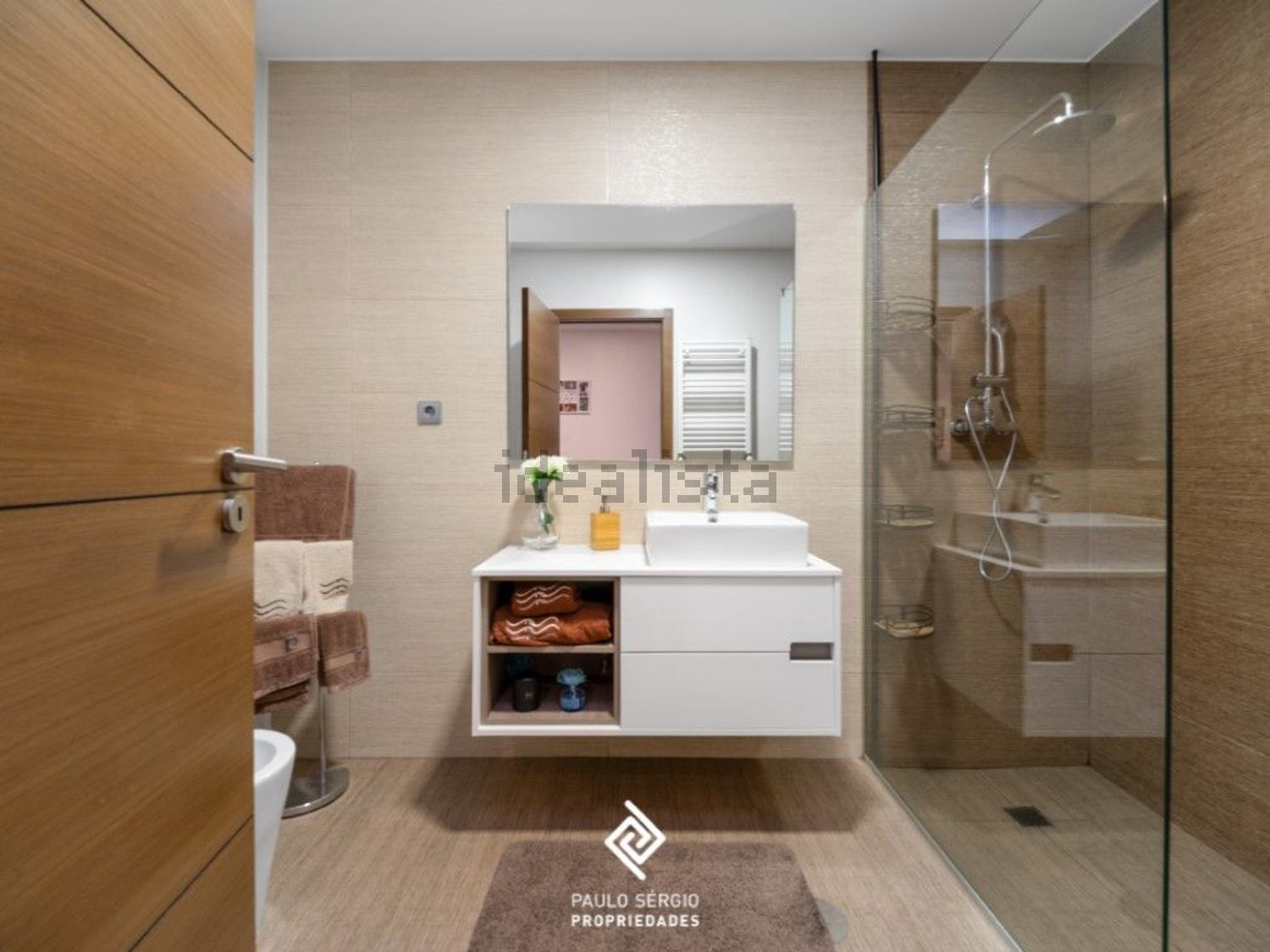 公寓 t4出售在Praceta Ramada Curto, 41 - 卫生间