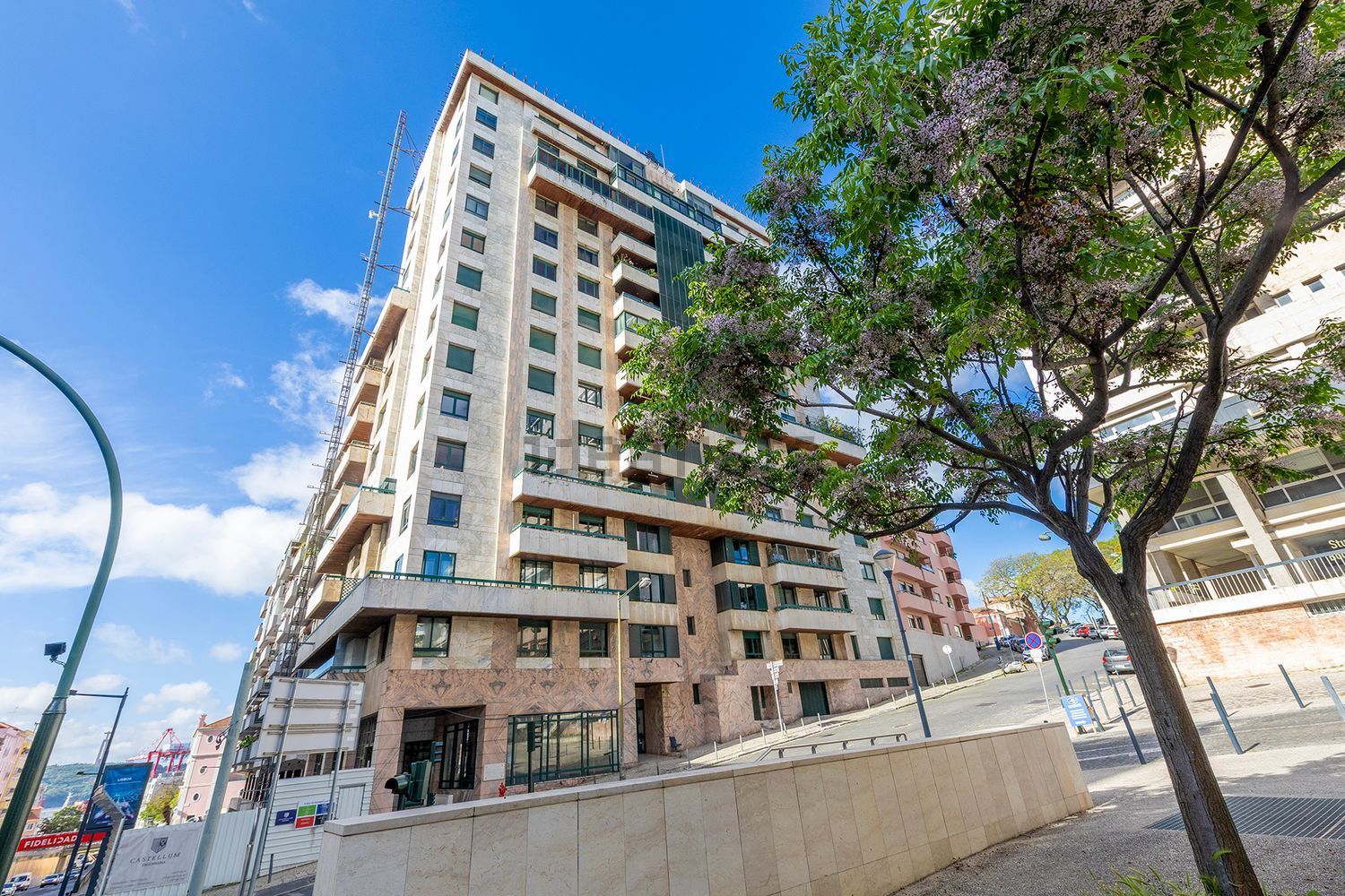 公寓 t2出售在Avenida Infante Santo, 19 - 视线