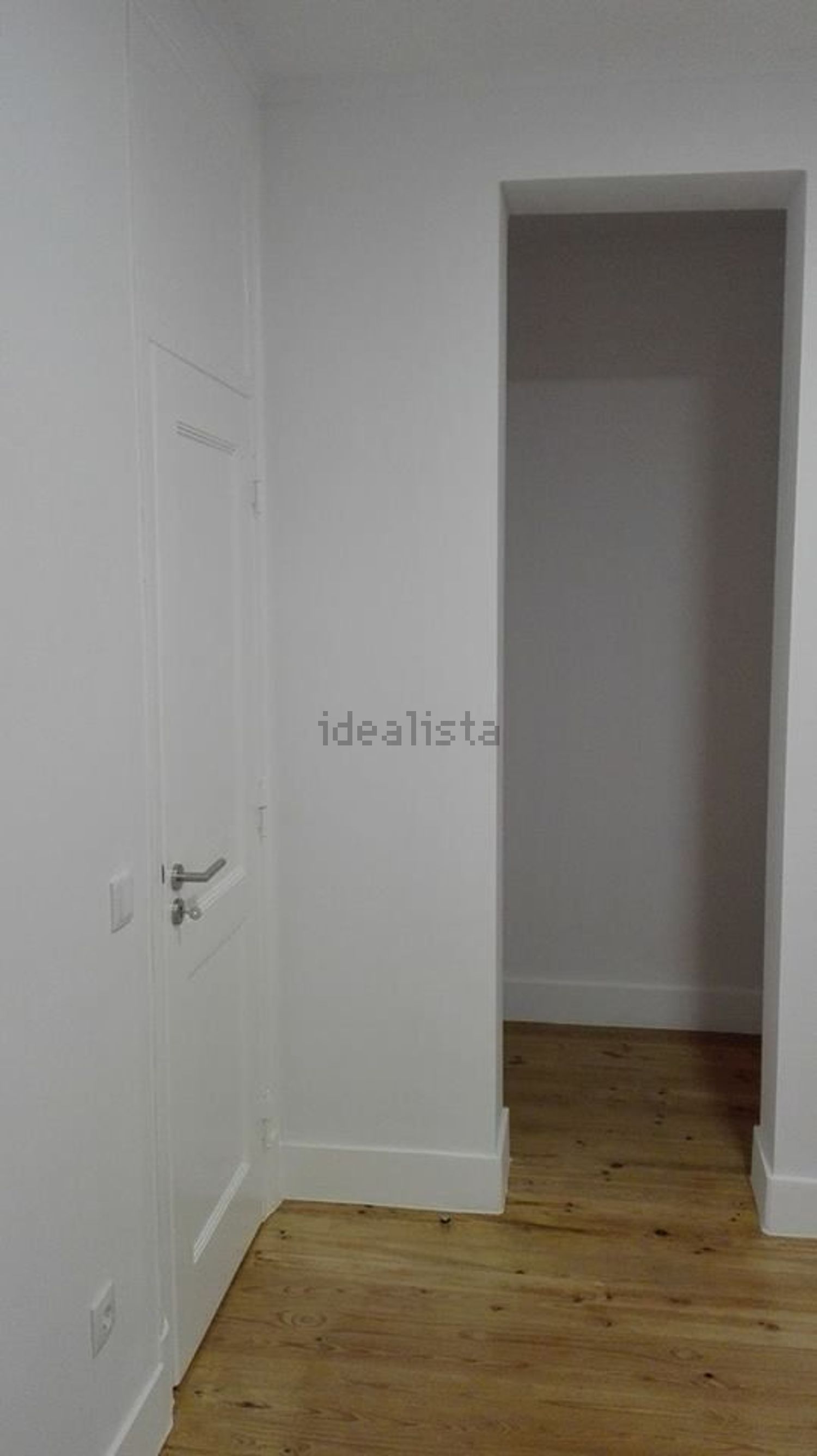 出租公寓 t2在Avenida Almirante Reis, 190 - 卧室