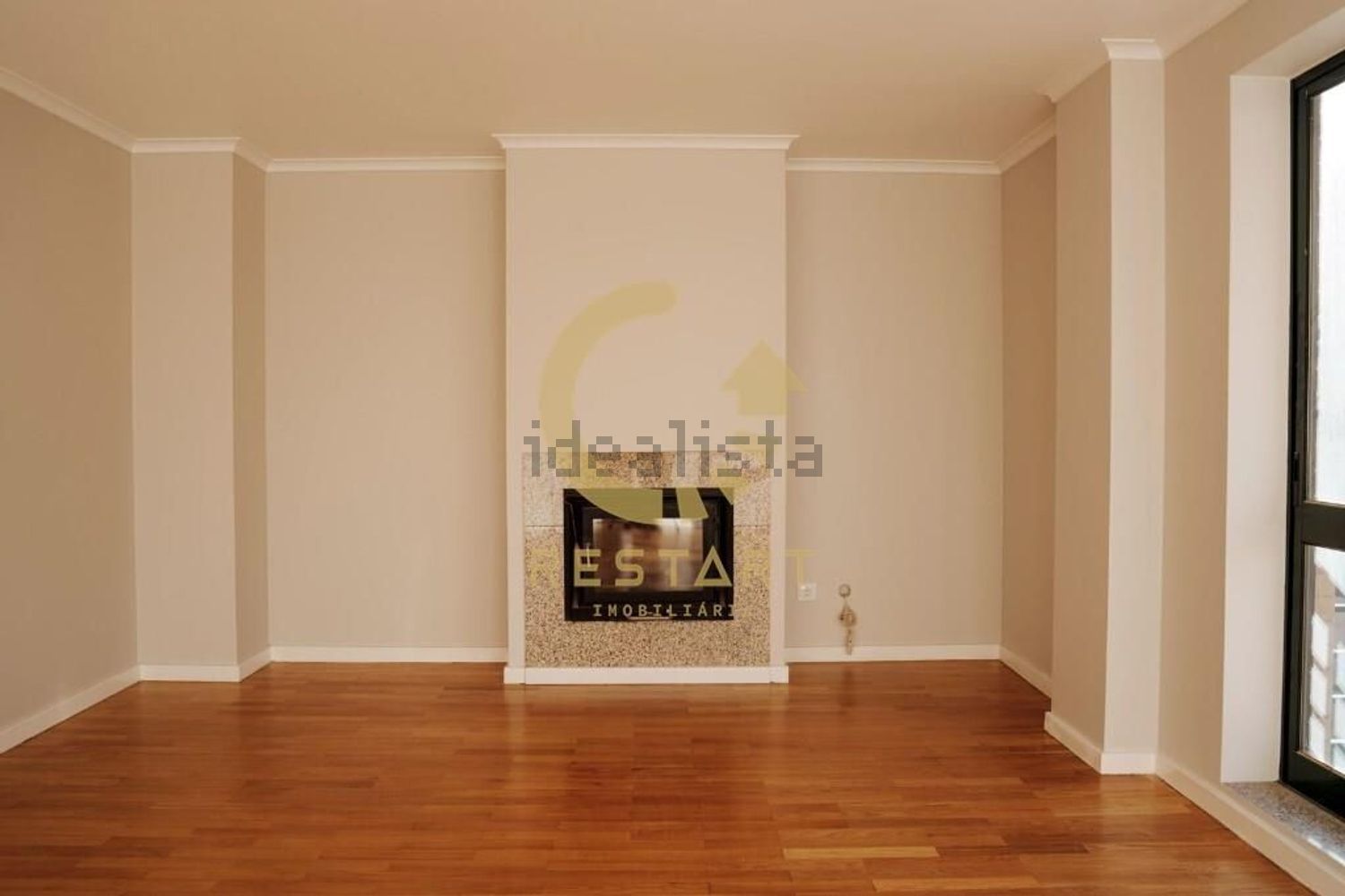 公寓 t4出售在Rua Arquitecto Cassiano Barbosa s/n - 居住
