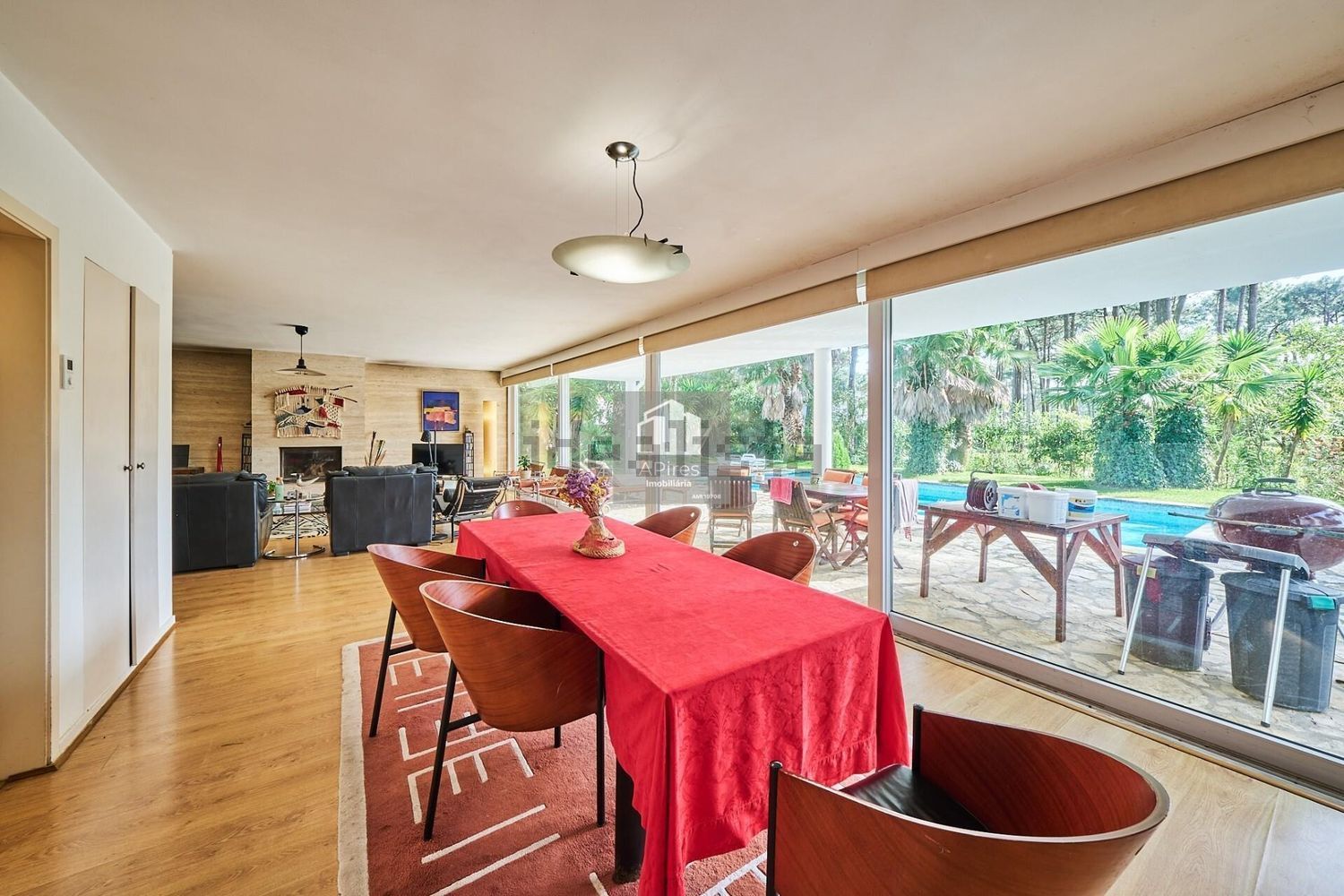 小楼房或别墅出售在Rua das Begónias s/n - 客厅