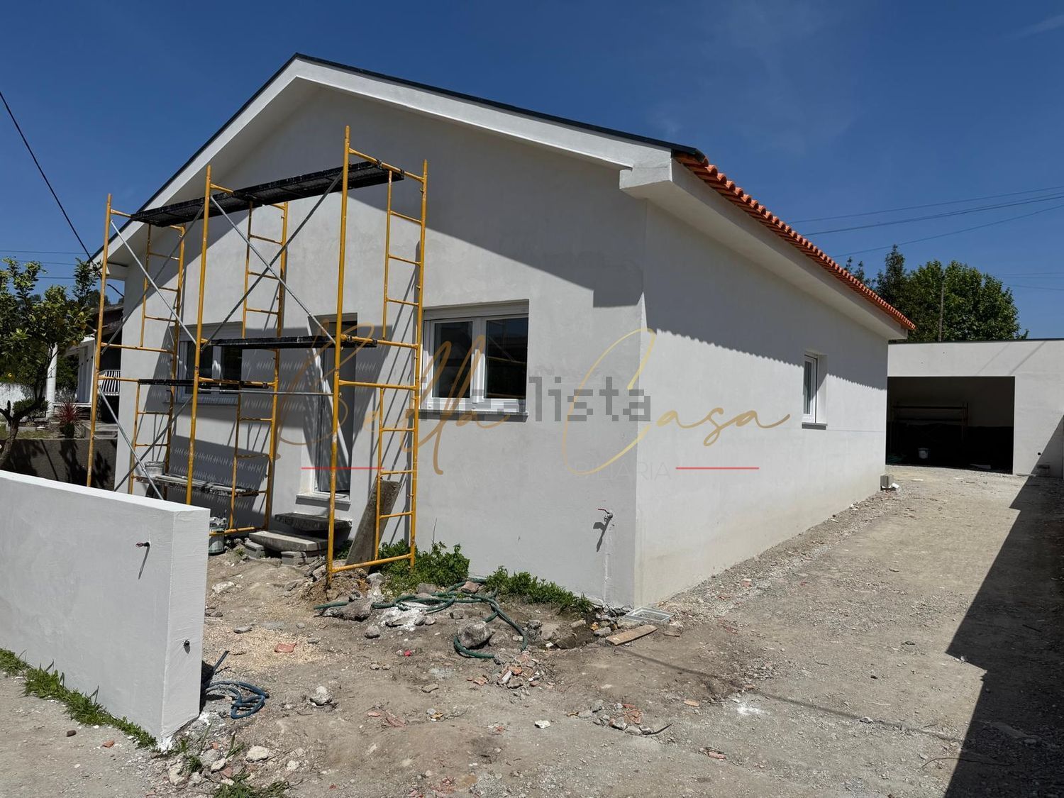 小楼房或独栋别墅出售在 Santo André de Vagos - 视线