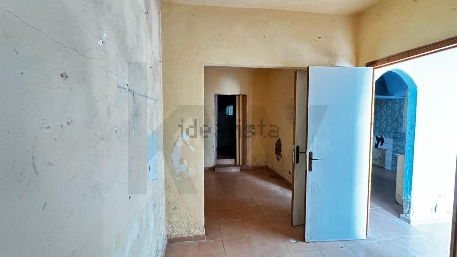 小楼房或别墅出售在 Bairro da Conceição - Bairro Santo Nicolau - 过道