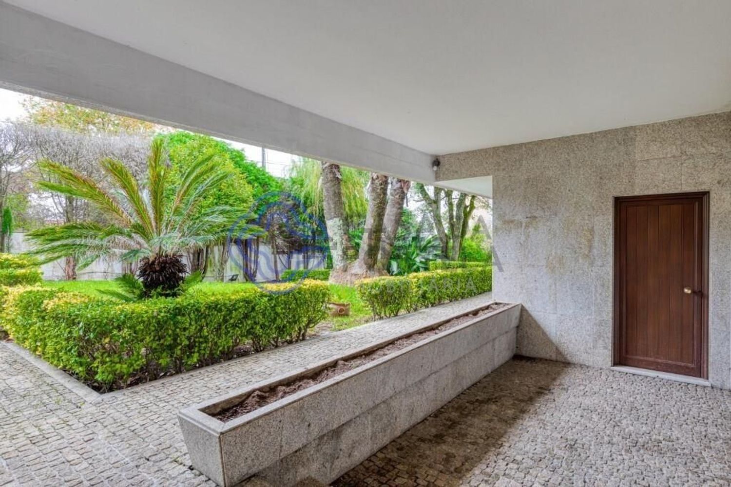 小楼房或别墅出售在 Castêlo da Maia - 照片