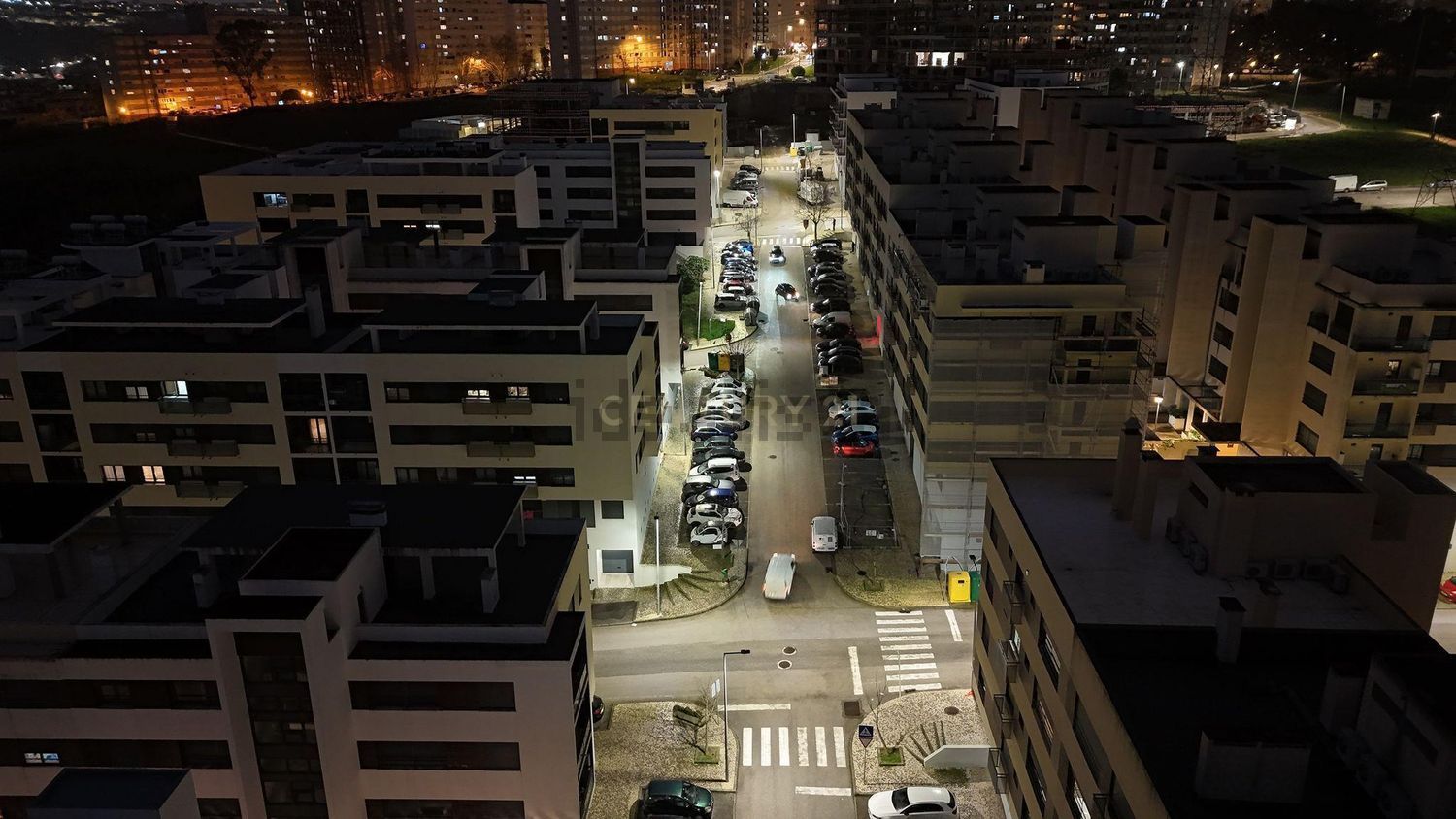 公寓 t3出售在Rua Correia da Serra, 7 - 平面图