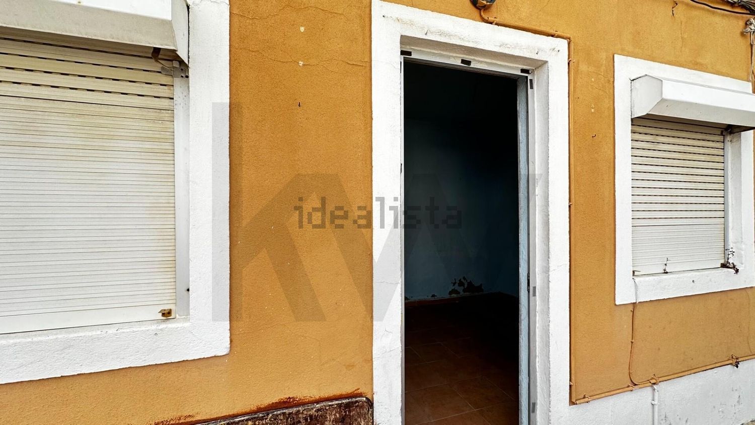 小楼房或别墅出售在 Bairro da Conceição - Bairro Santo Nicolau - 过道