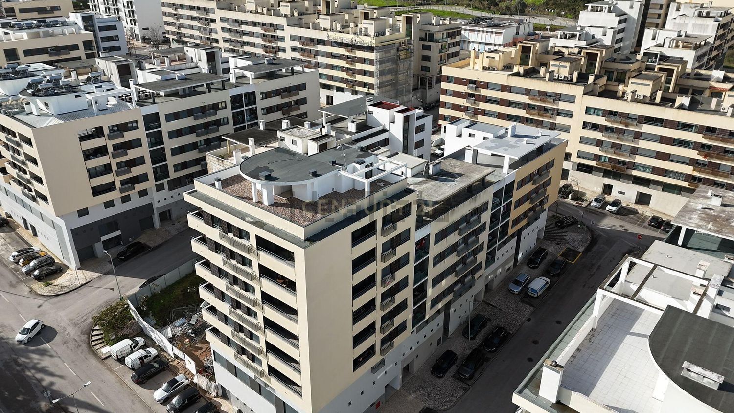 公寓 t3出售在Rua Correia da Serra, 7 - 视线