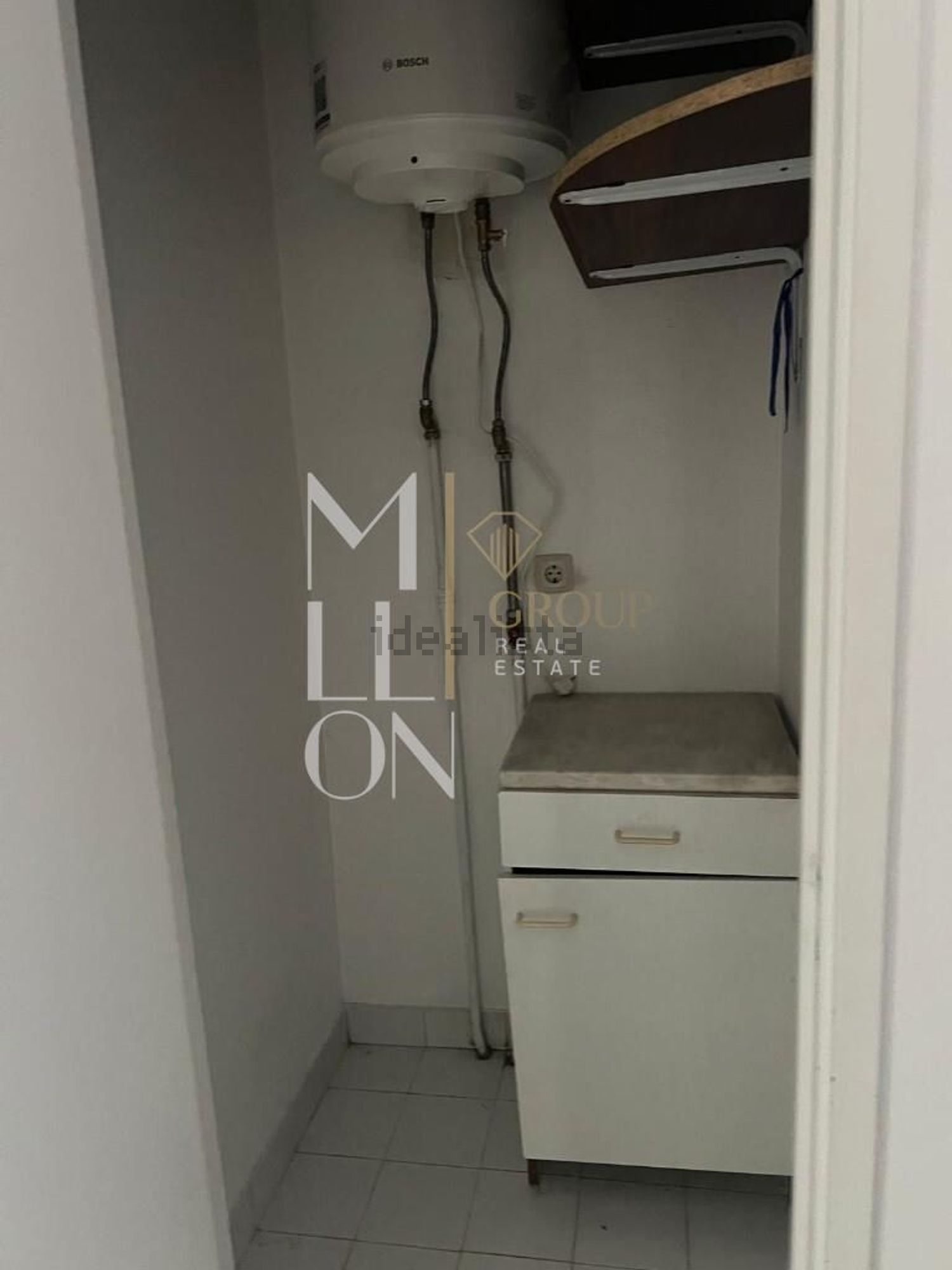 出租公寓 t3在 Vila d'Este - Monte da Virgem - 试衣间